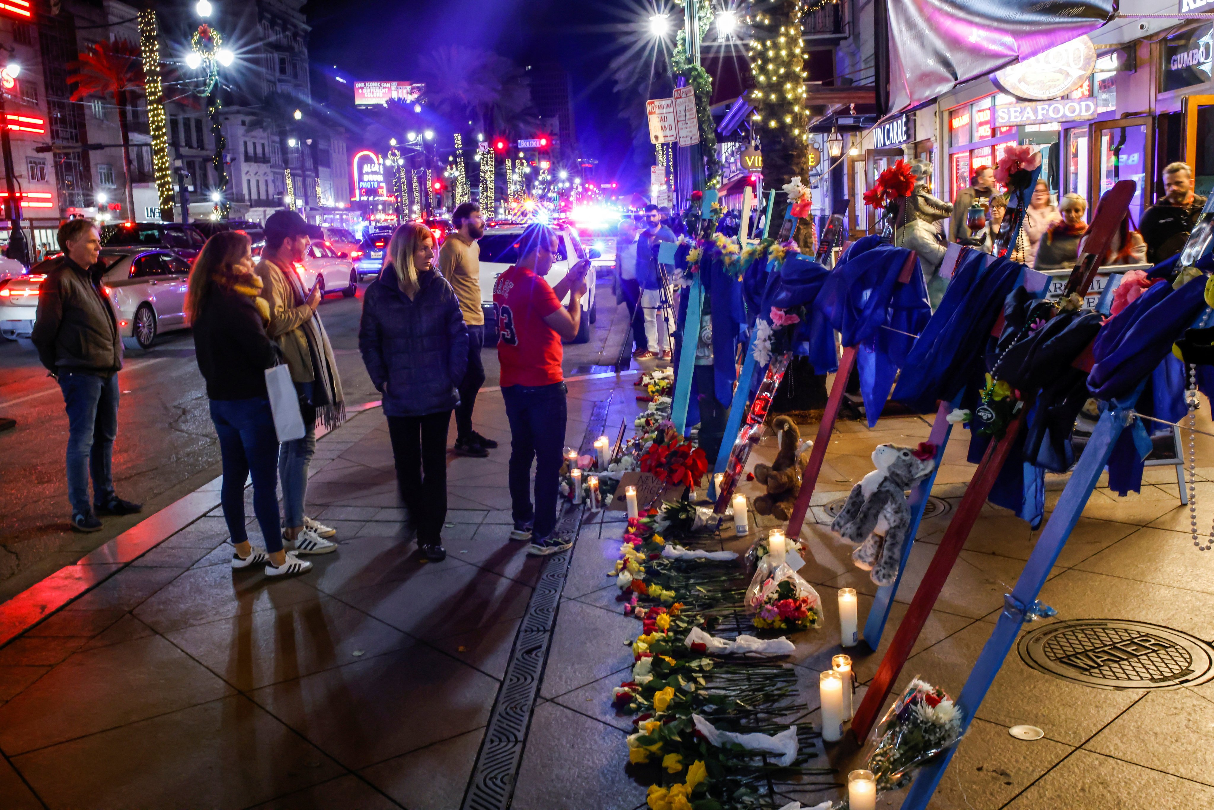 A makeshift memorial for the truck attack victims at Bourbon Street in New Orleans. Photo: Reuters