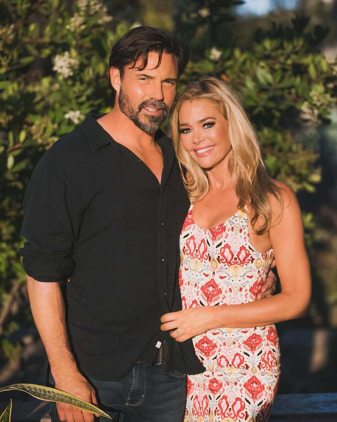 Kooky couple Denise Richards and Aaron Phypers. Photo: @aaronwilliamcameron/Instagram