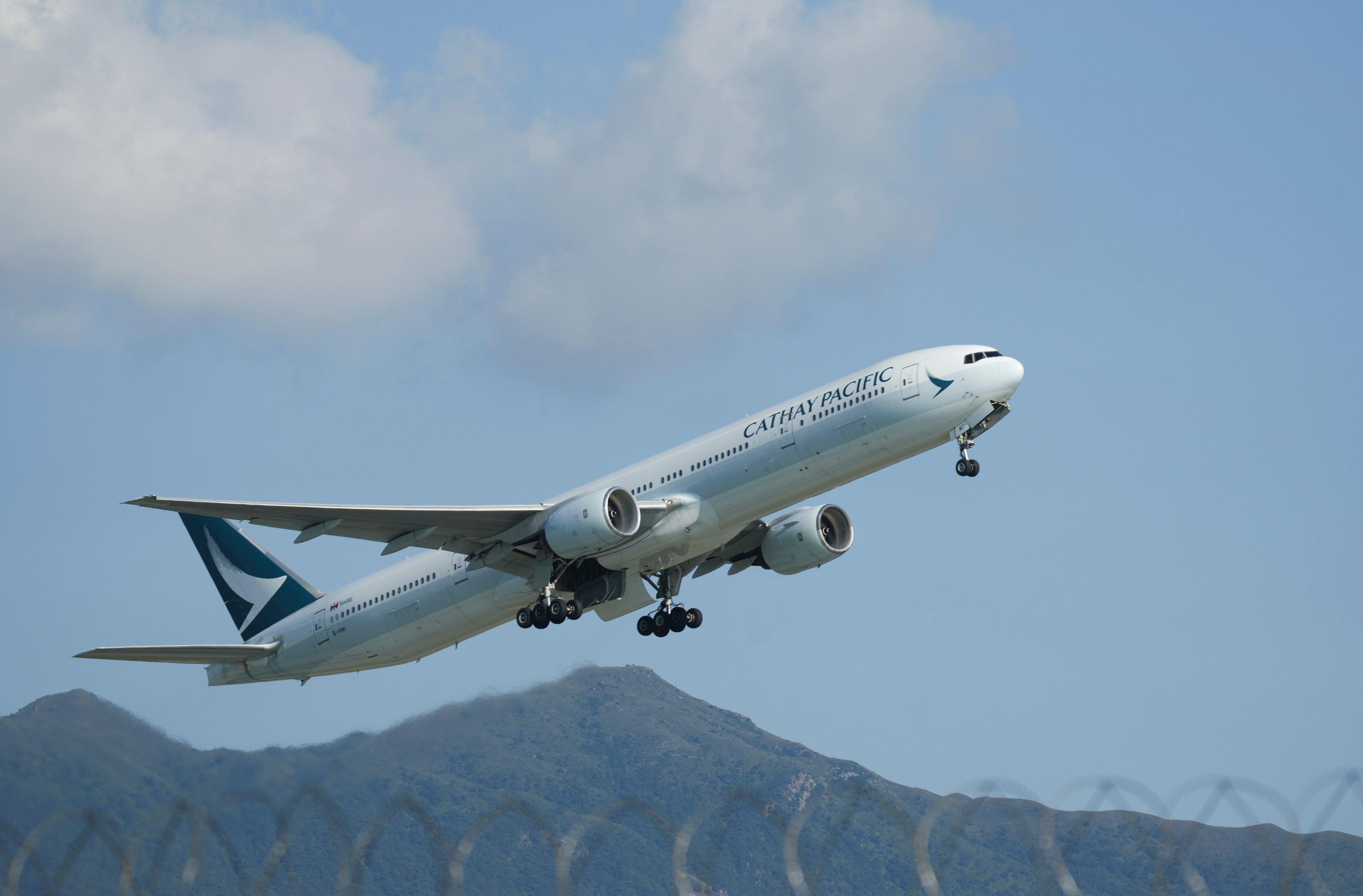 Cathay Pacific will resume direct services to Rome in June. Photo: Sam Tsang