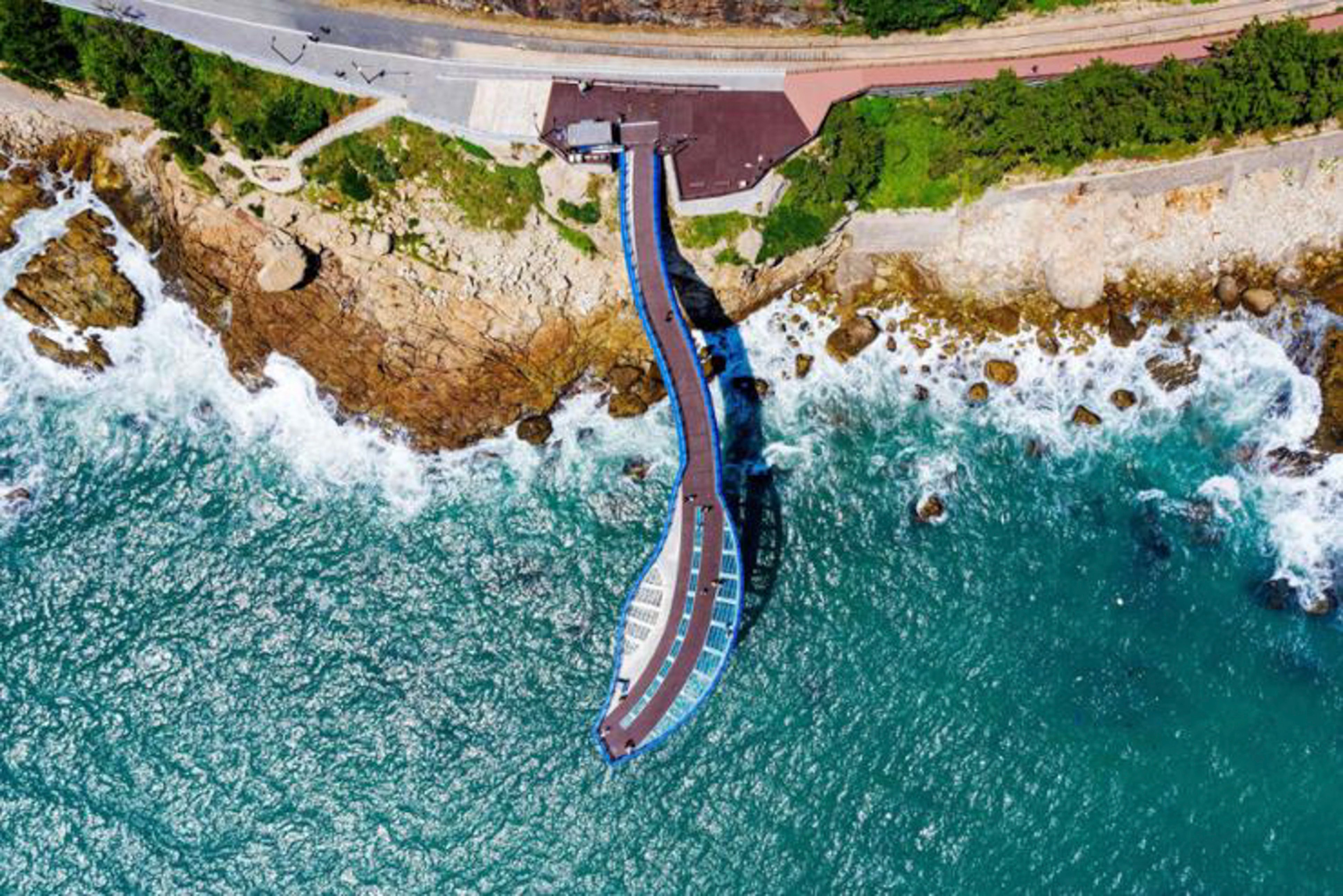 The Cheongsapo bridge observatory in Busan is just one of the snake-themed destinations you can visit in South Korea in the Year of the Snake, or any time. Photo: courtesy of Korea Tourism Organization