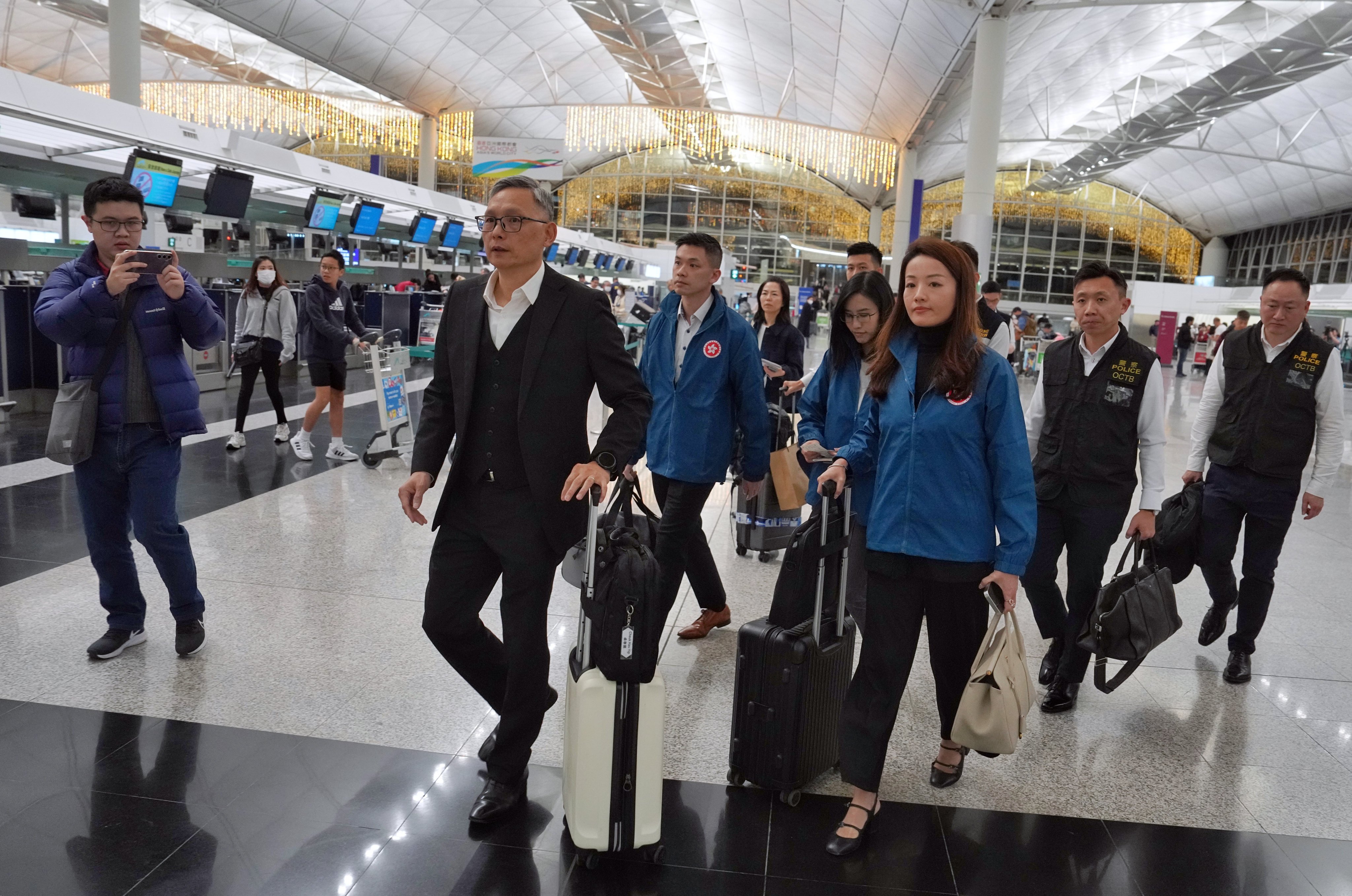 The task force, led by Undersecretary for Security Michael Cheuk, left for Bangkok on Sunday night. Photo: Elson Li