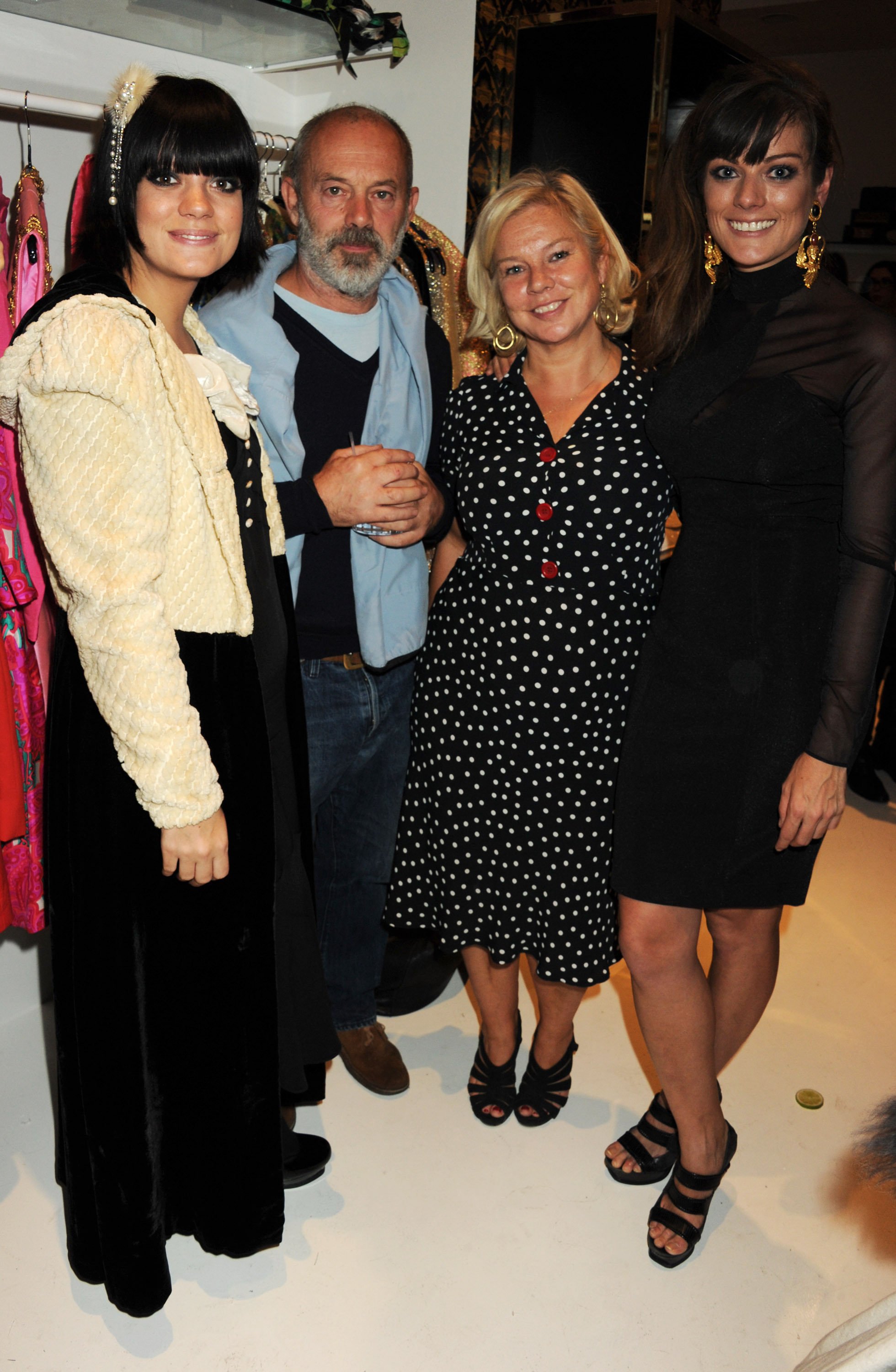 Lily Allen with her parents Keith Allen and Alison Owen. Photo: Getty Images