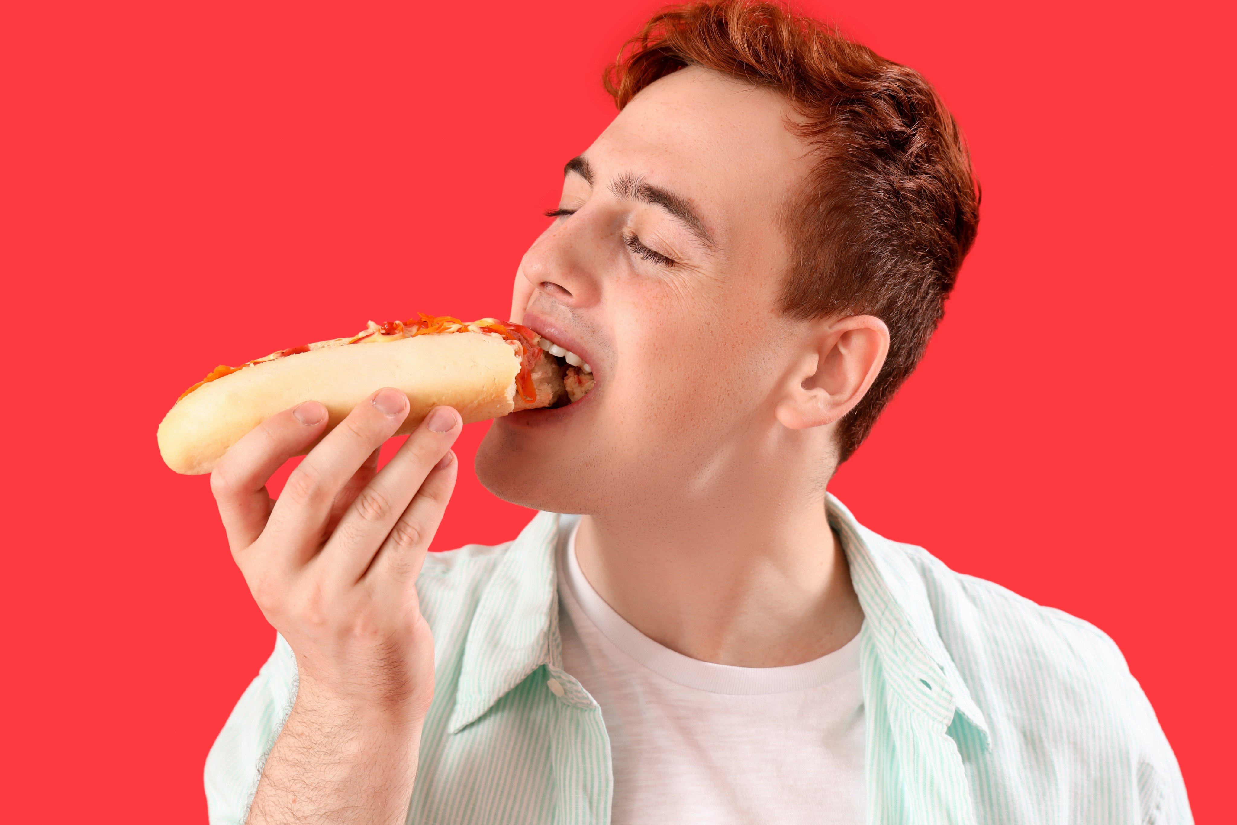 Eating a hotdog could reduce your life expectancy by 36 minutes, according to researchers at the University of Michigan in the US, who used a measure of minutes of healthy life gained or lost to calculate the effects of over 5,800 foods in the US diet. Photo: Shutterstock