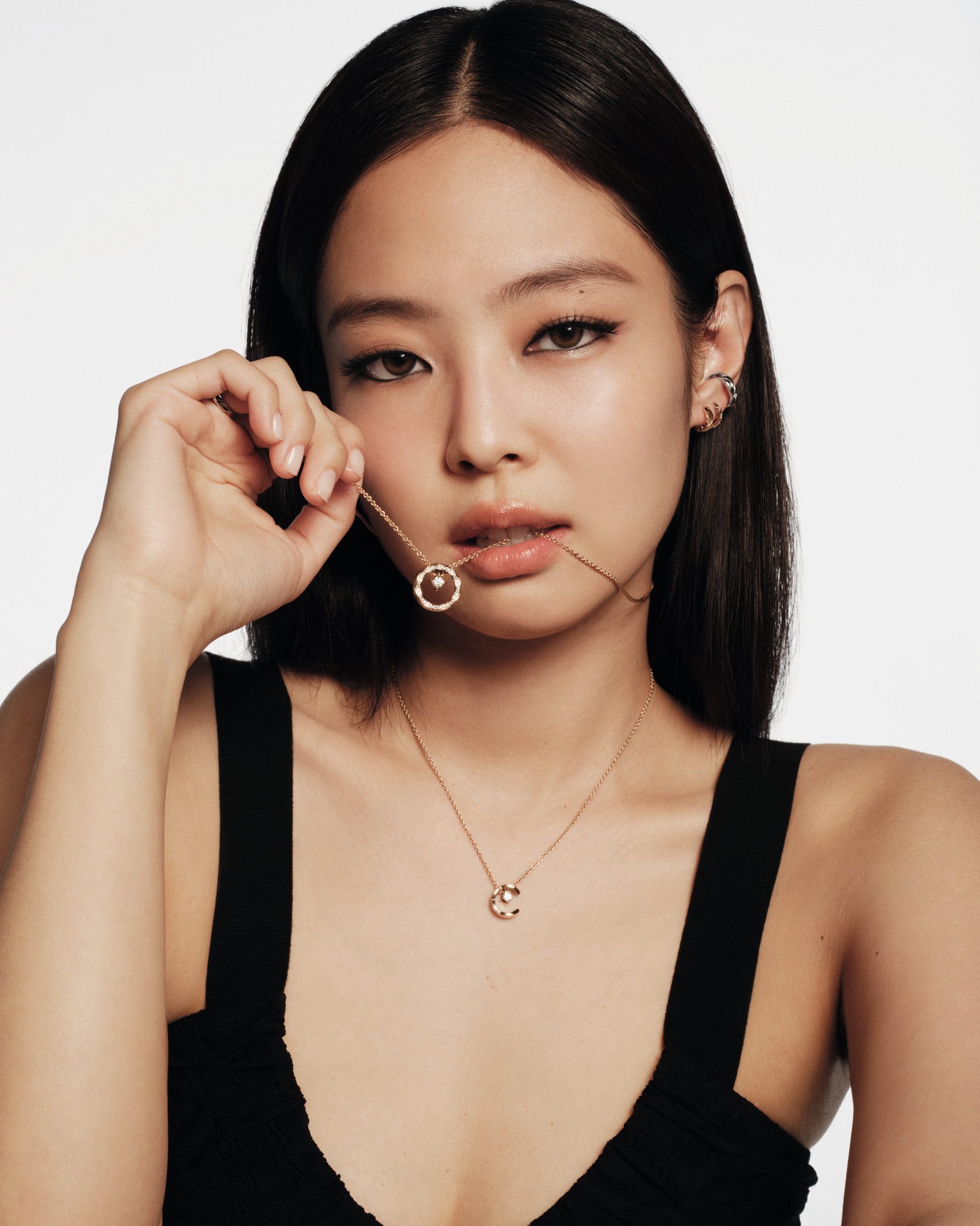 Chanel’s Coco Crush collection is stylishly embodied by Blackpink’s Jennie.
Photo: Handout