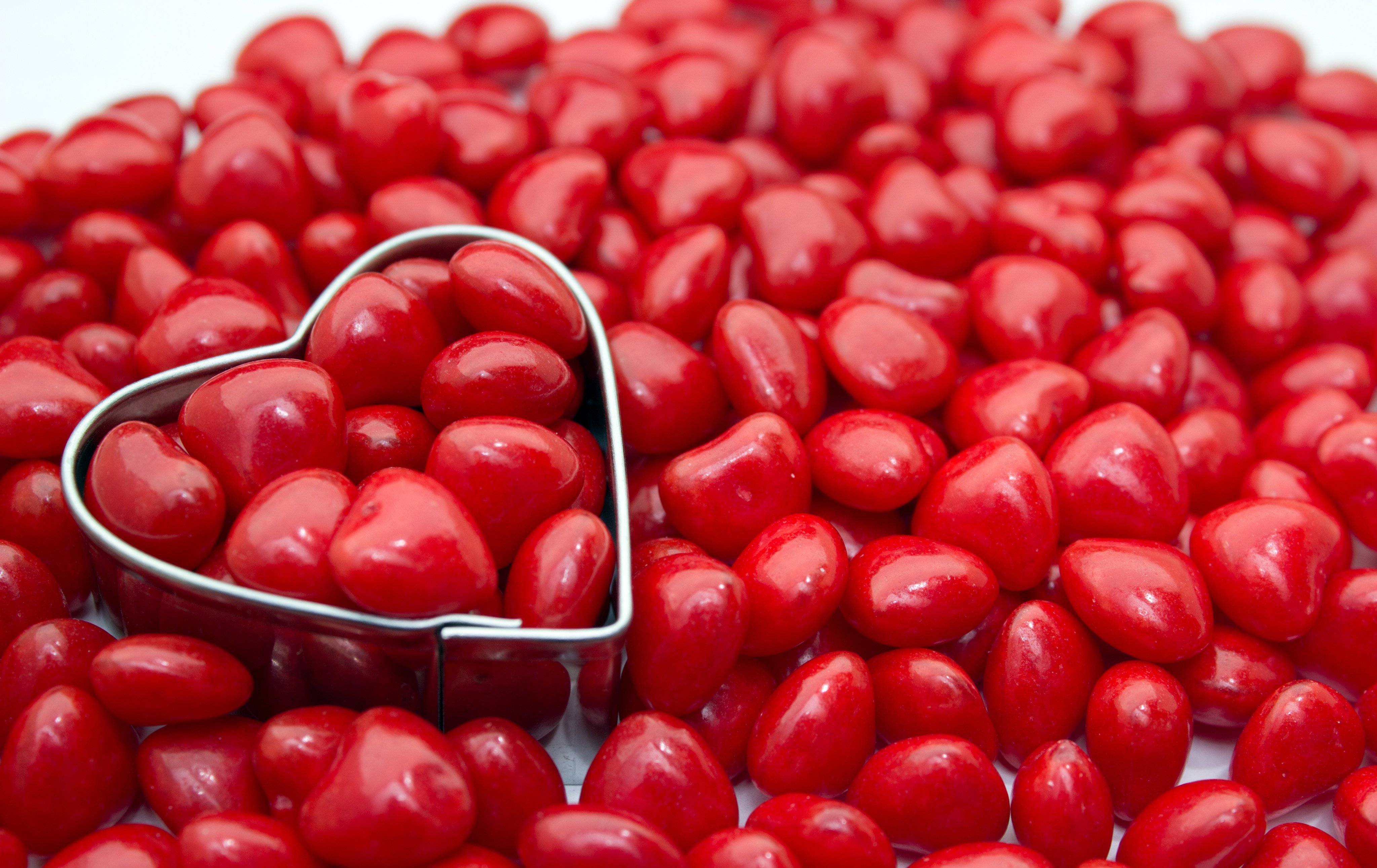 Food dye Red 3, which the US Food and Drug Administration has now banned ban from foods, is used to give some confectionery a bright red colour. Already banned elsewhere, the dye has been shown to cause cancer in rats. 
Photo: Shutterstock