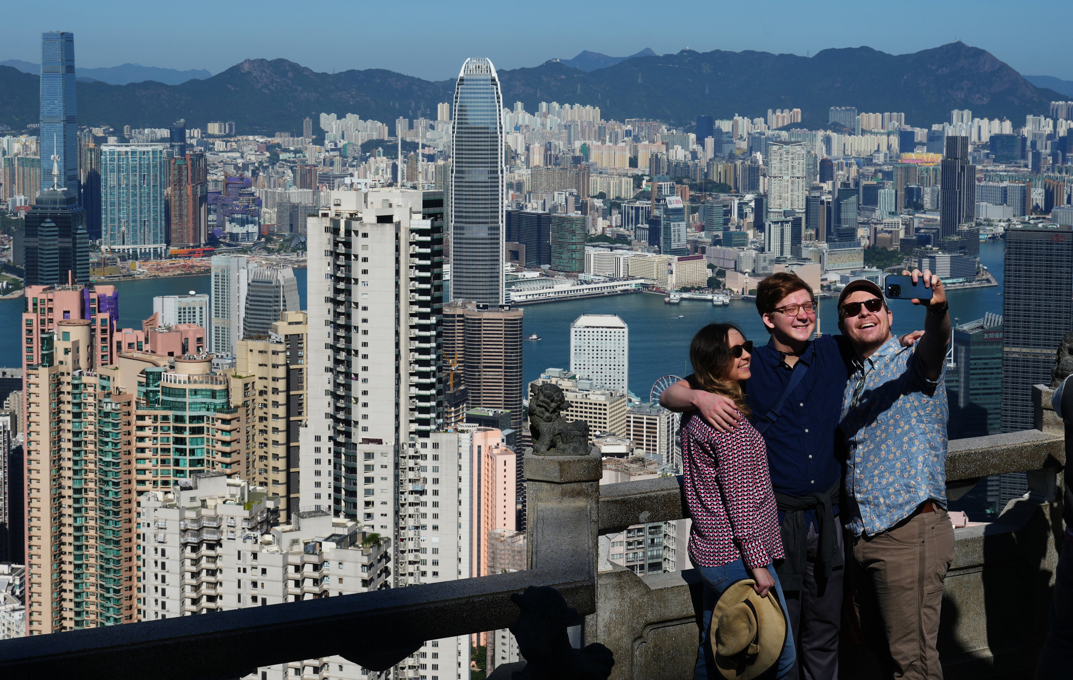 It will be hard to change people’s view of Hong Kong with foreign politicians and media sending different messages, an academic says. Photo: Sam Tsang