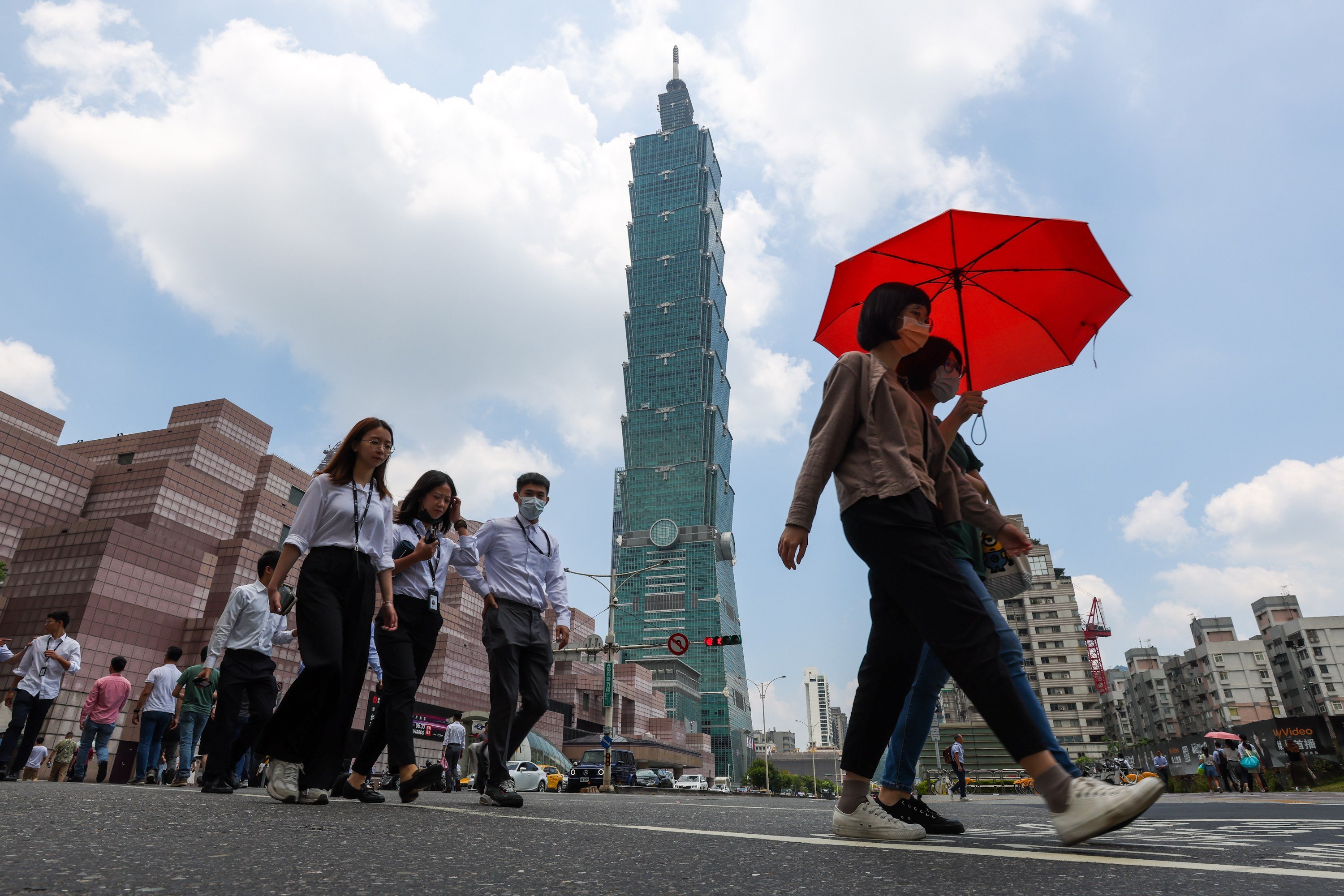 Group tours from mainland China to Taiwan were halted during the pandemic. Photo: EPA-EFE