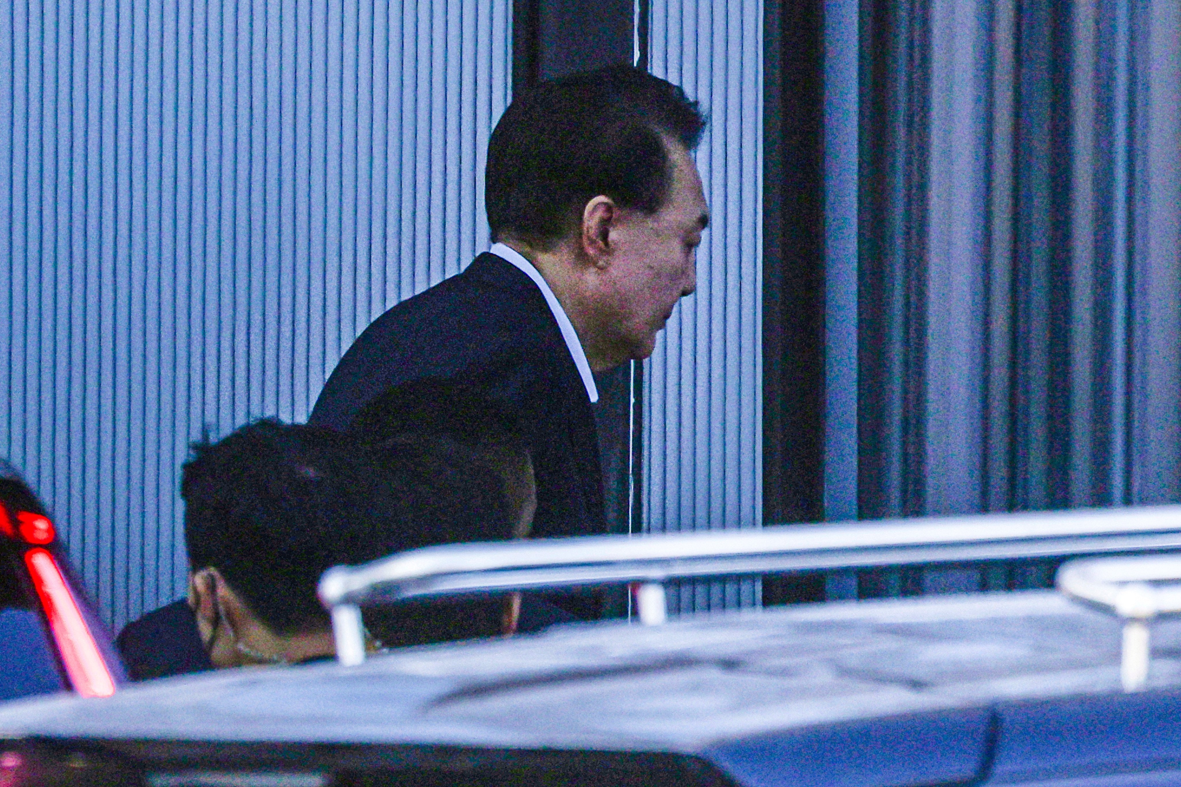 Impeached South Korean president Yoon Suk-yeol arrives at the Corruption Investigation Office for High-Ranking Officials in Gwacheon, South Korea, on January 15. Photo: AP