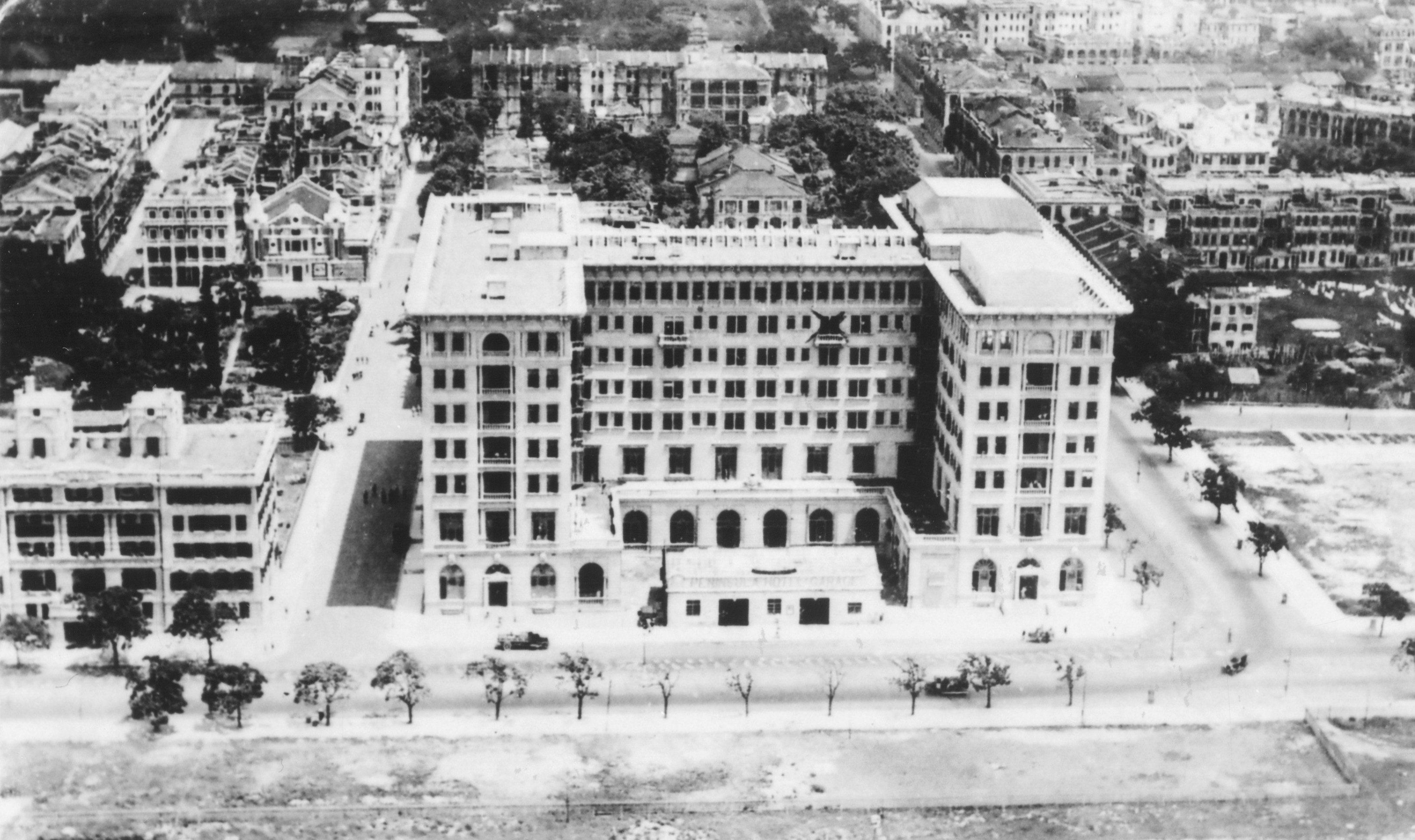 Since The Peninsula opened in Kowloon in 1928, Hong Kong has become the base for some the world’s most illustrious luxury hotel chains. Photo: SCMP Archives