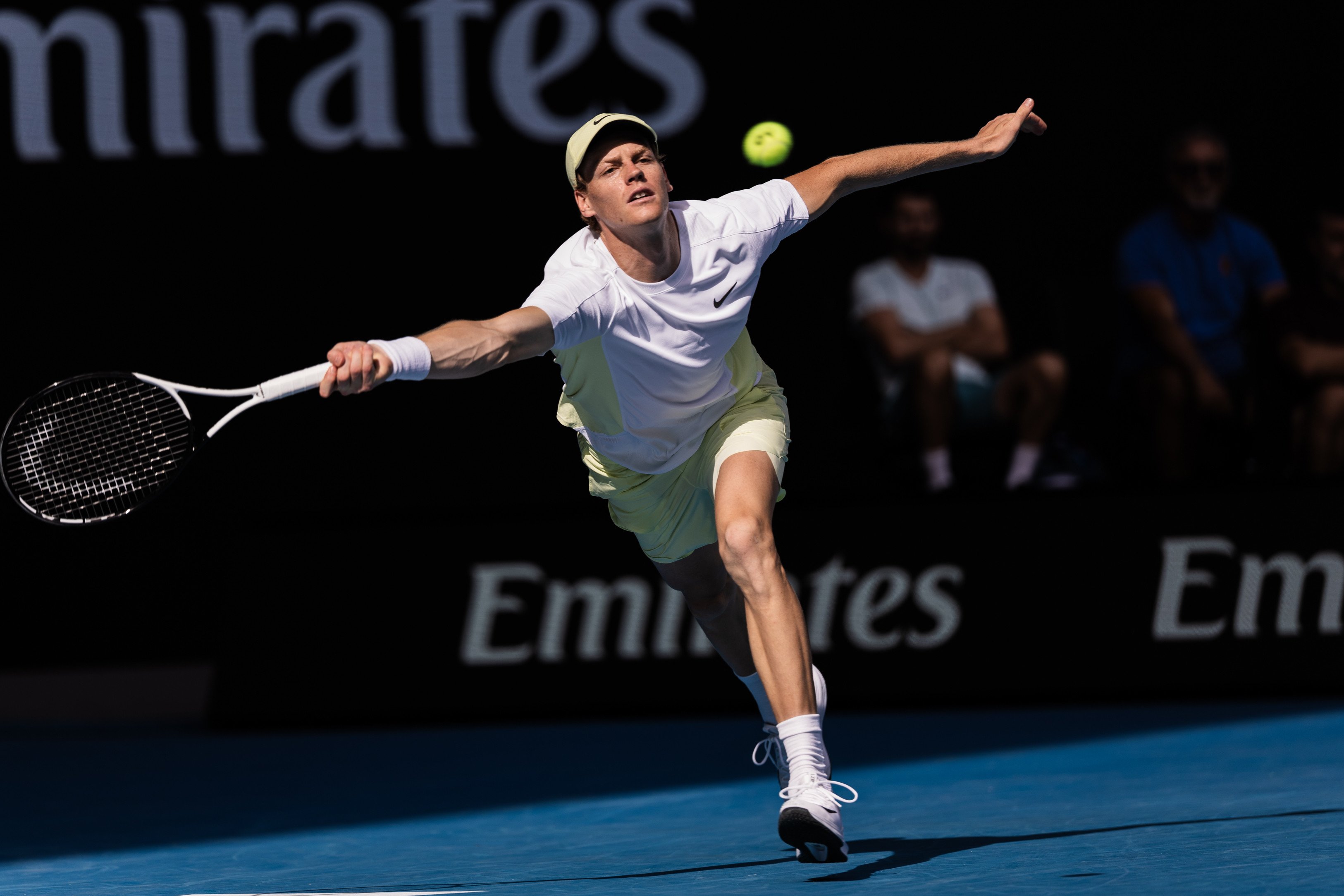 Jannik Sinner struggled physically in the heat before beating Holger Rune to reach the quarter-finals. Photo: Xinhua