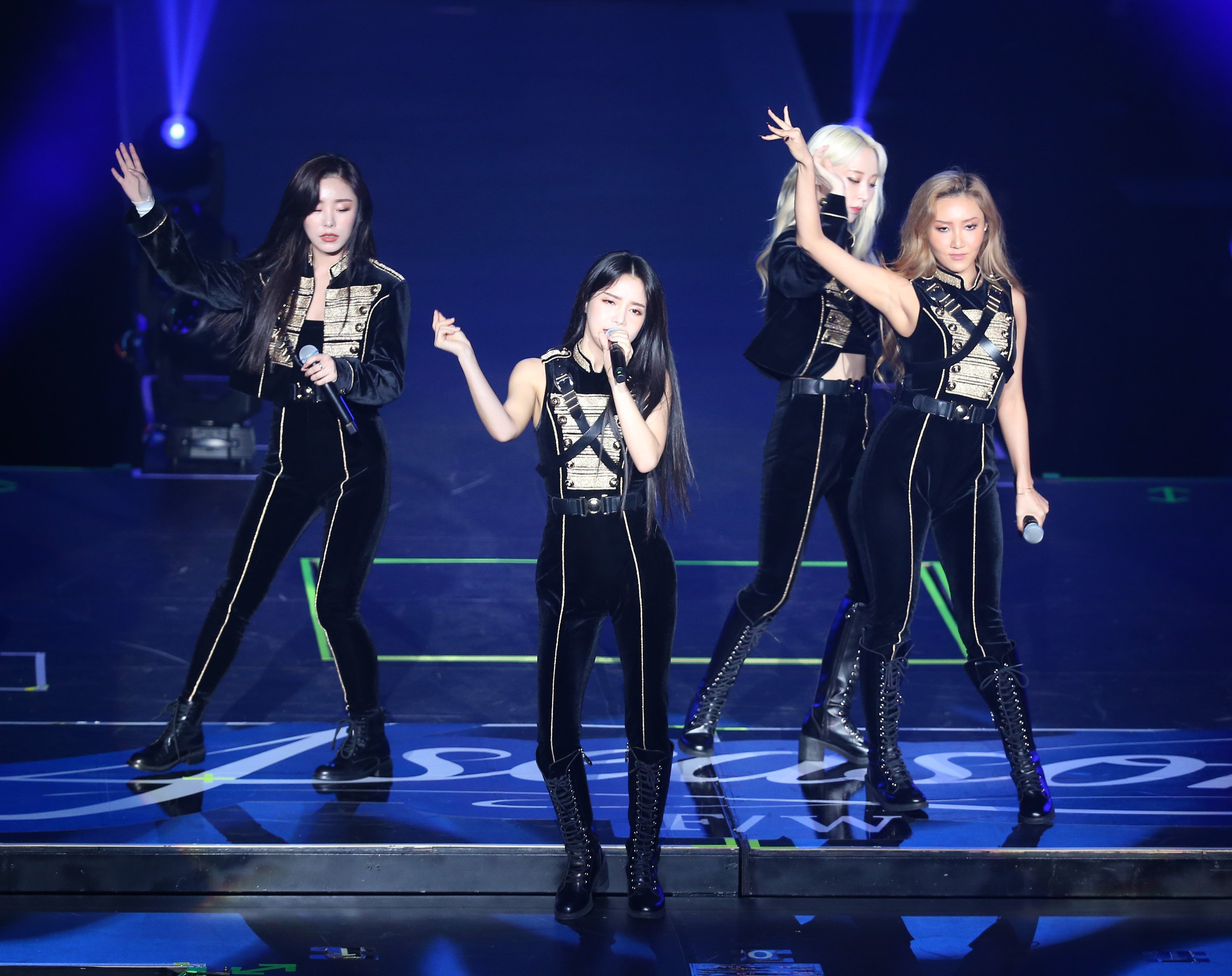 K-pop girl group Mamamoo perform in Taipei in 2019. Group member Hwasa has opened up about extreme dieting. Photo: Unioncom/Visual China Group via Getty Images