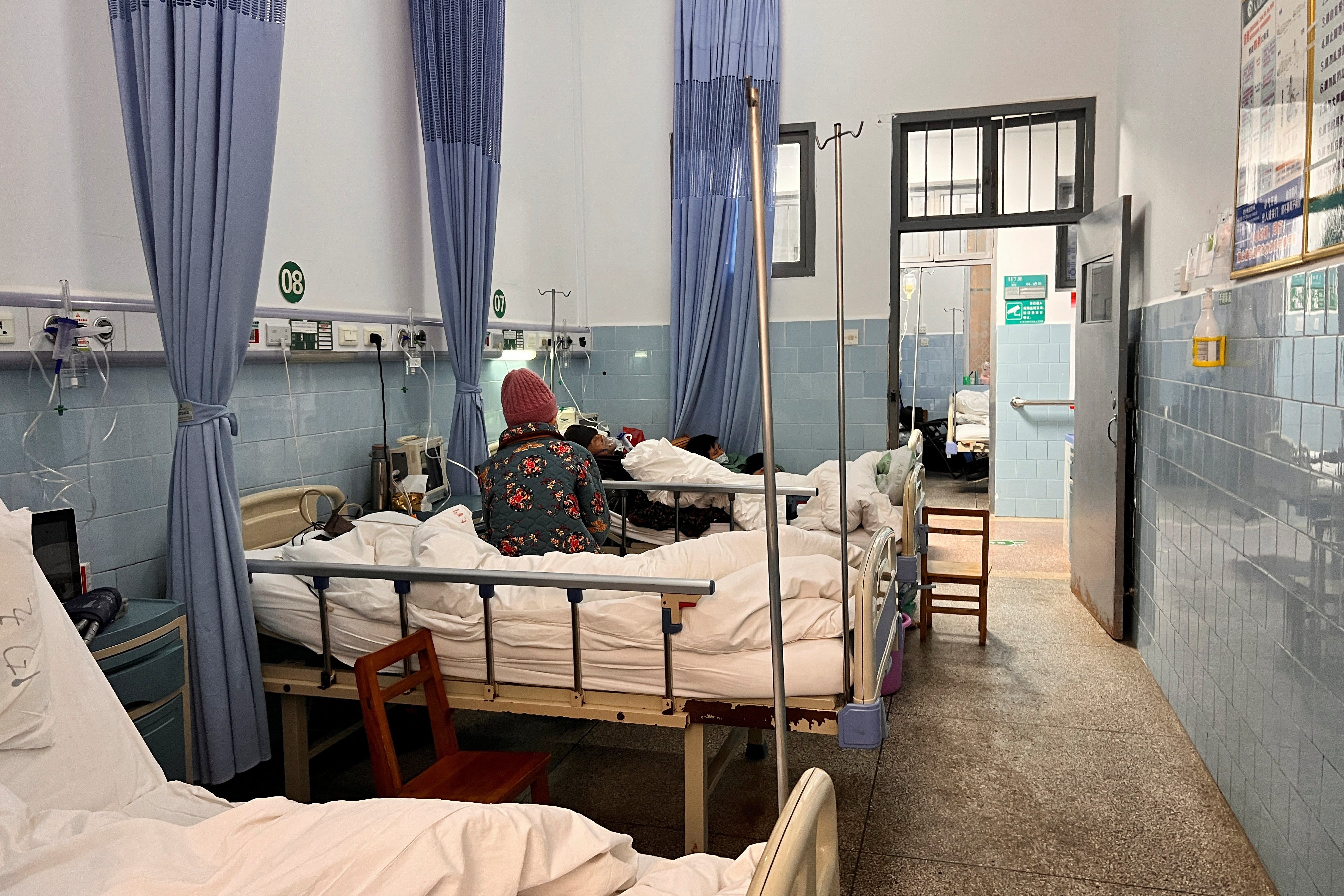 Patients in a hospital in Duan Yao, in Guangxi, China. Rural healthcare is falling behind as the authorities in Beiing focus on urbanisation. Photo: Reuters