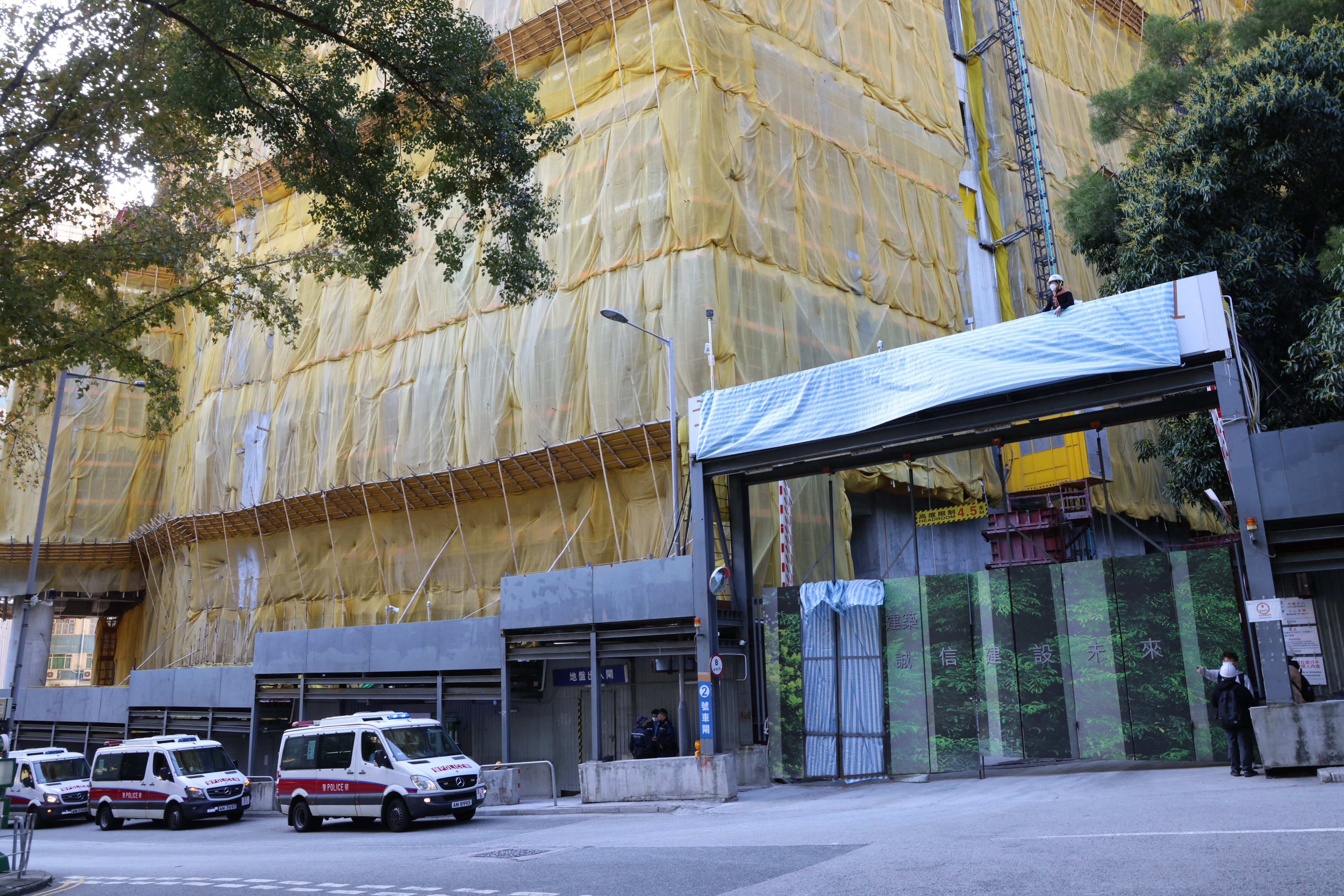 A 61-year-old welding worker died at the contractor’s construction site at the intersection of Pat Tsz Wo Street and Tsung Tau Ha Road in Fo Tan. Photo: Jelly Tse