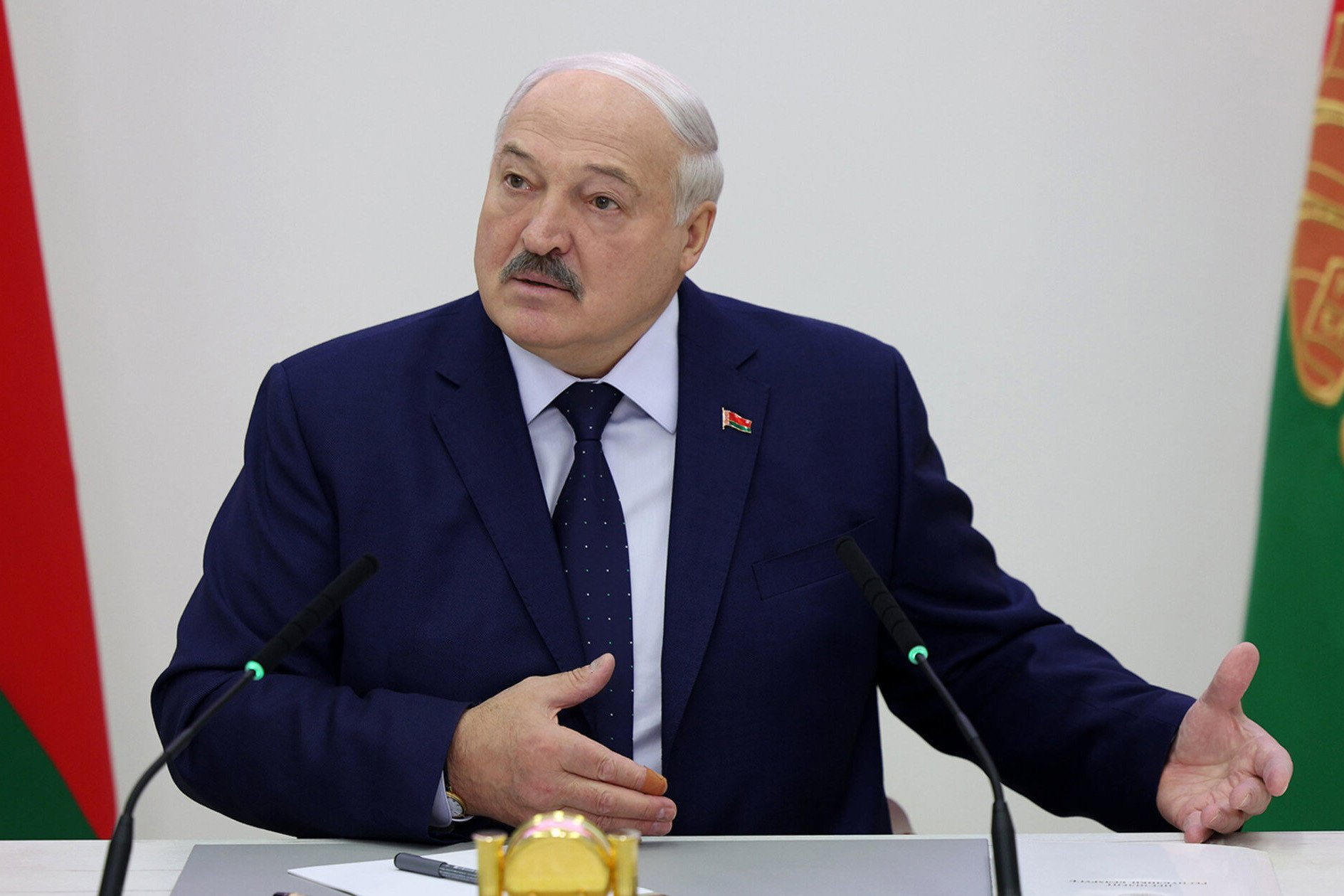 Belarus President Alexander Lukashenko speaks at a press conference after casting his vote. Photo: Belarusian Presidency via dpa