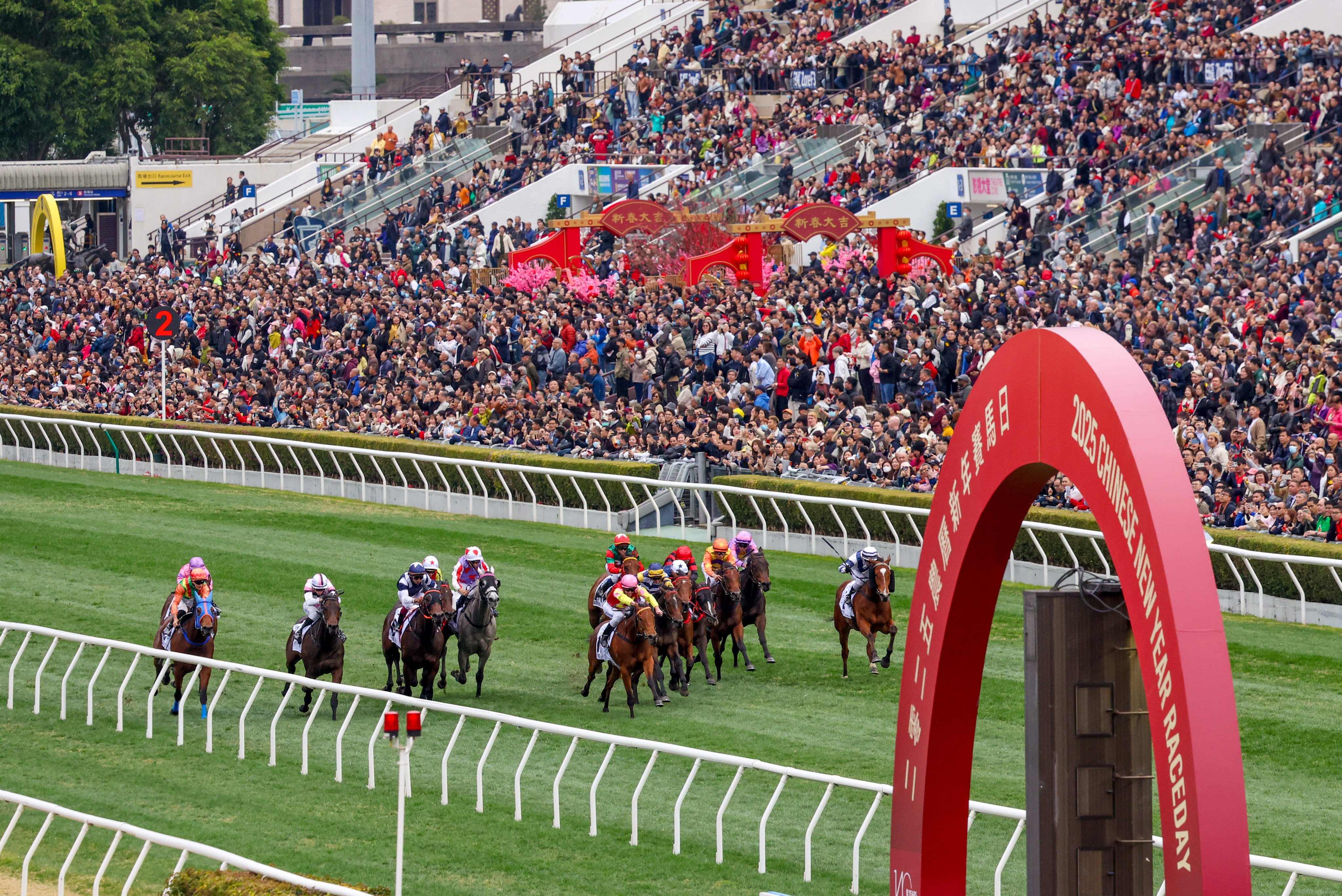 Punters are hoping their luck runs in Sha Tin on Friday. Photo: Dickson Lee