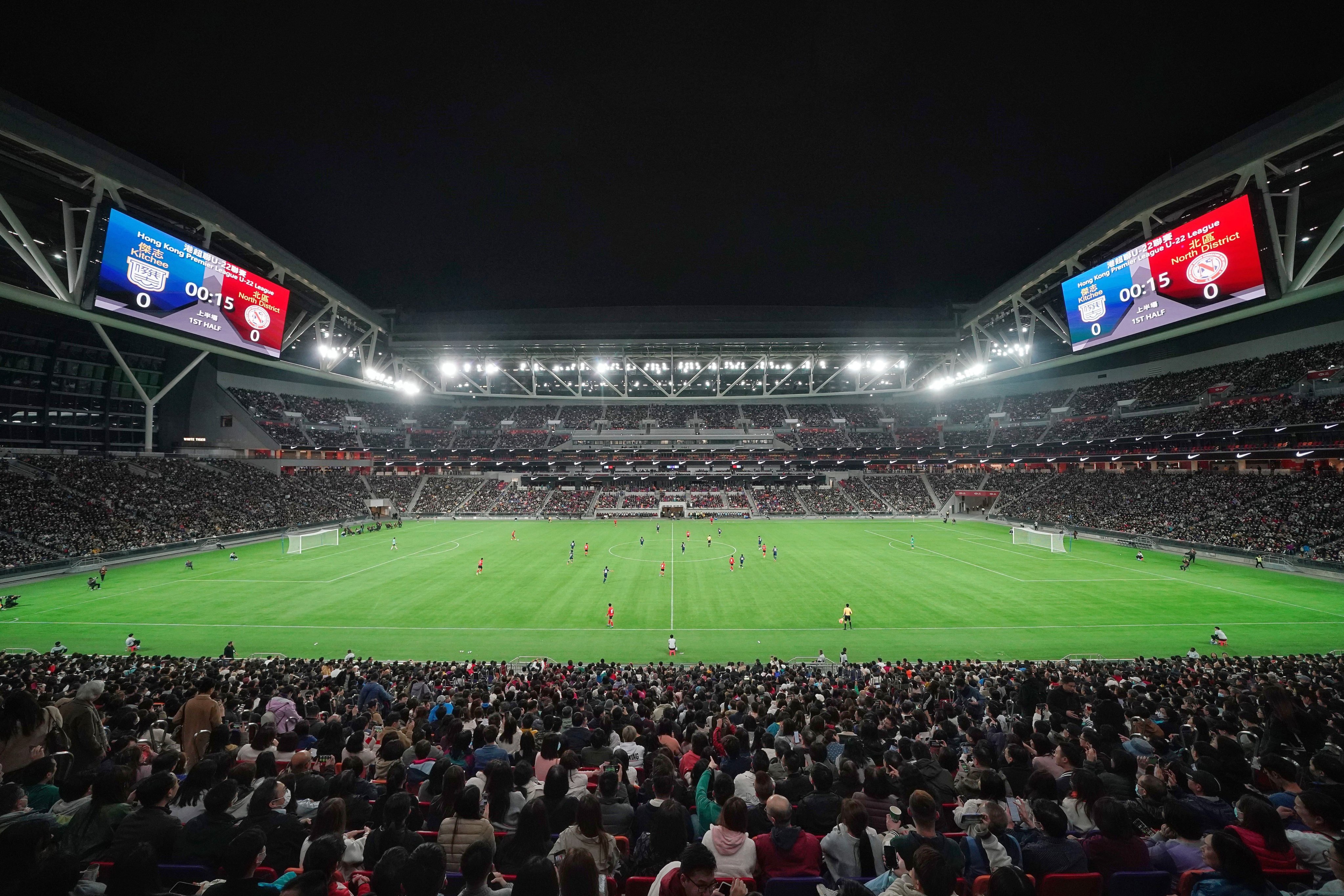 Some 50,000 spectators participated as part of the fourth stress test. Photo: Elson Li