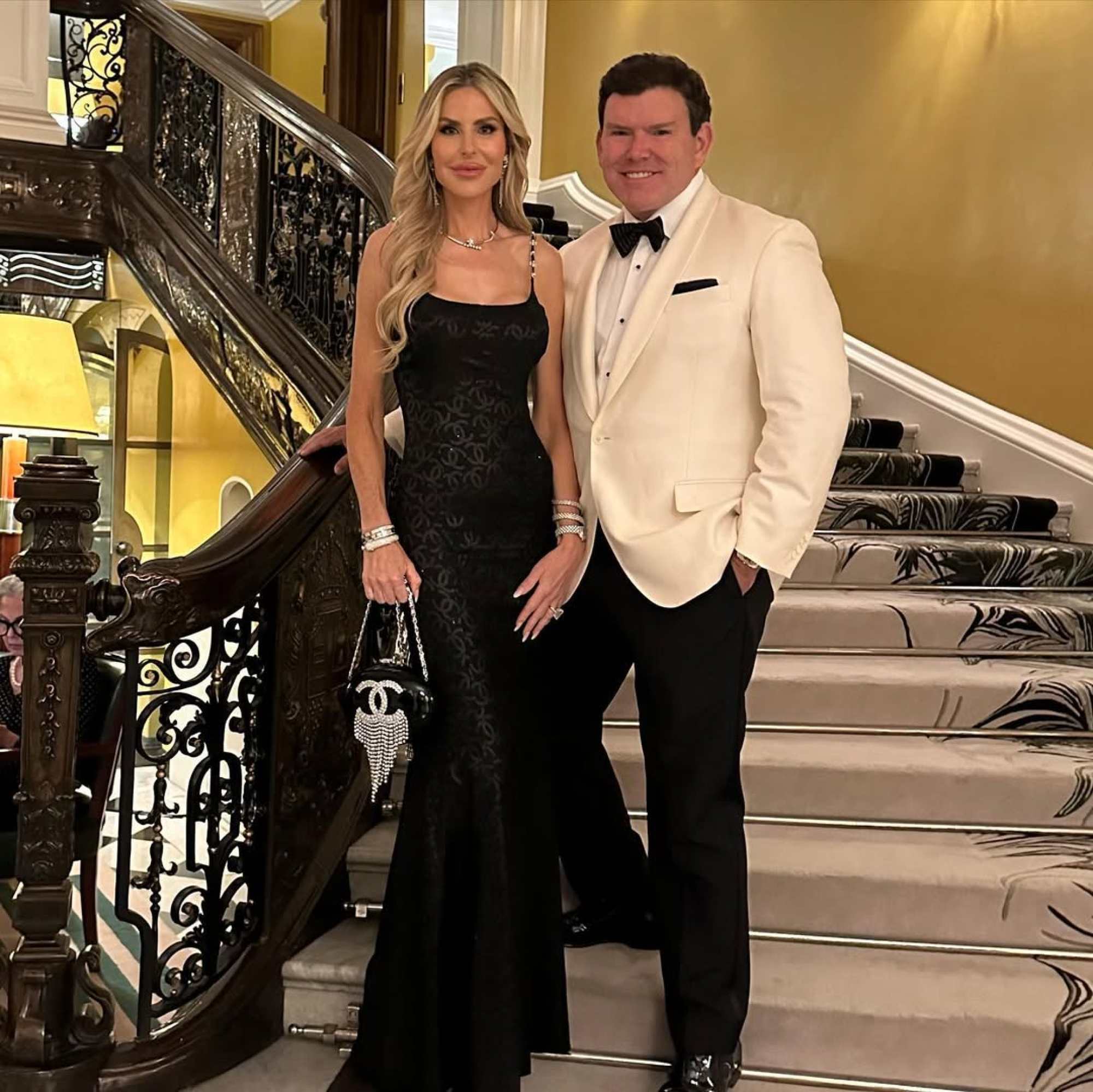 Who is Bret Baier's glamorous, Chanel-loving wife, Amy Baier? She met Fox  News' chief political anchor – who interviewed Donald Trump before the  Super Bowl – on a blind date in 2001 |