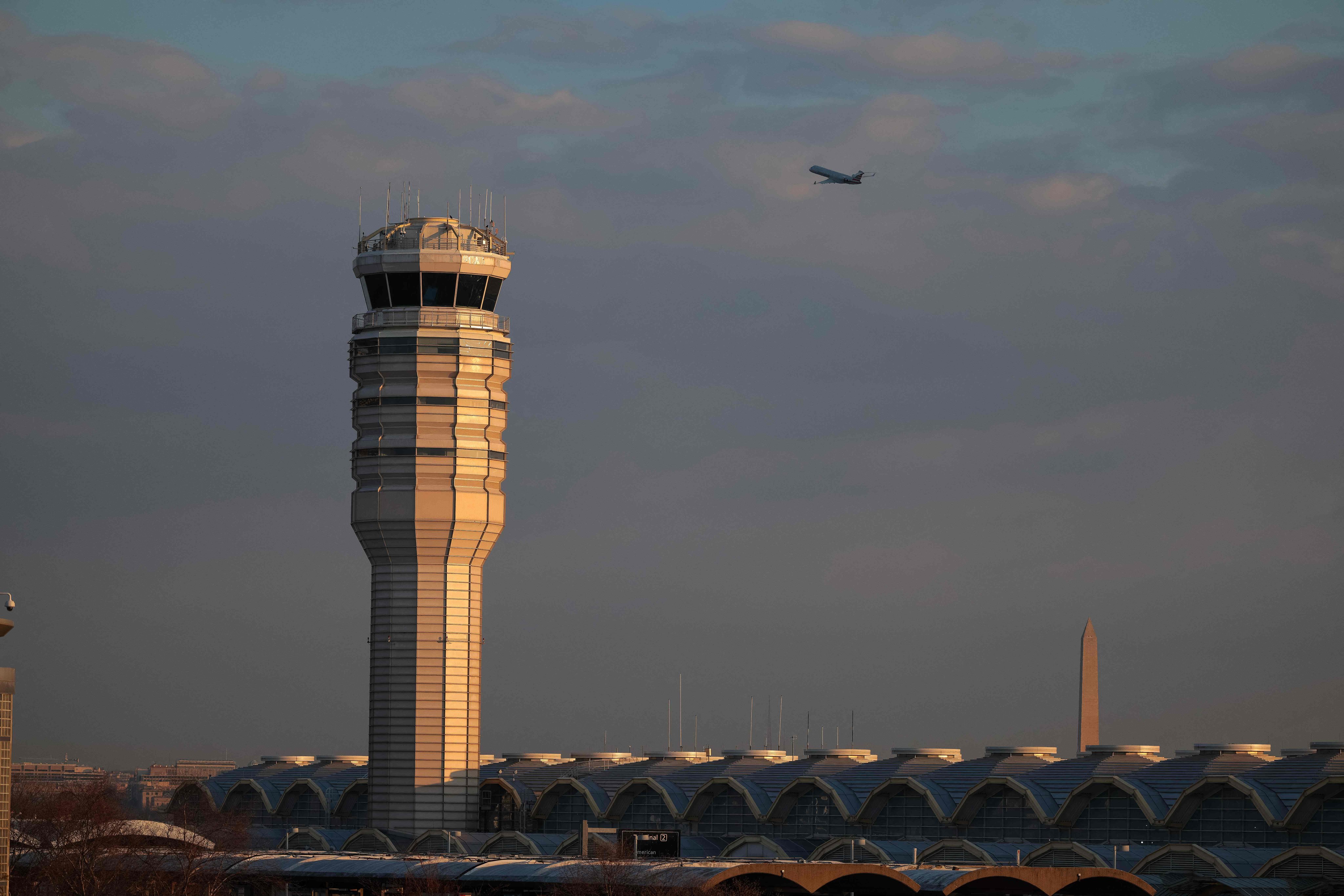 The air traffic control tower at Ronald Reagan Washington National Airport in Arlington, Virginia. Photo: Getty Images via AFP