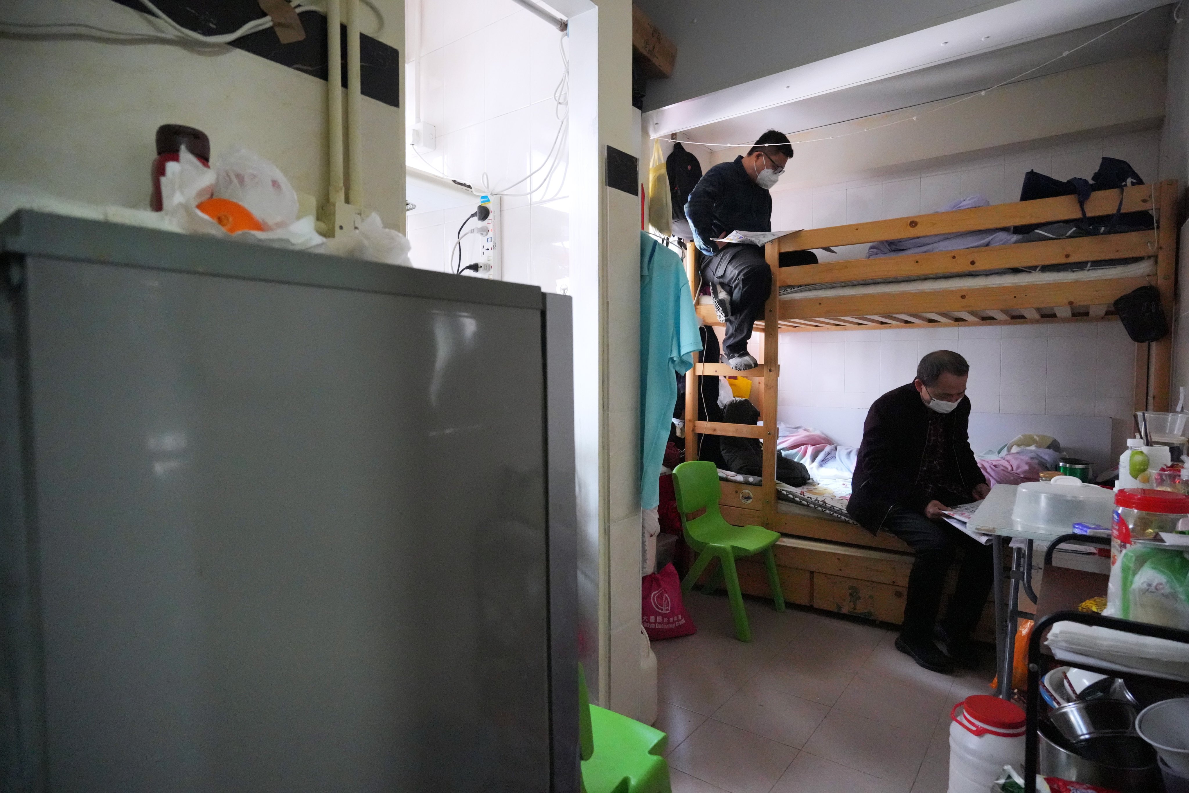 Sy Kiheo, his wife and son are sharing a 70 sq ft subdivided flat. Photo: May Tse