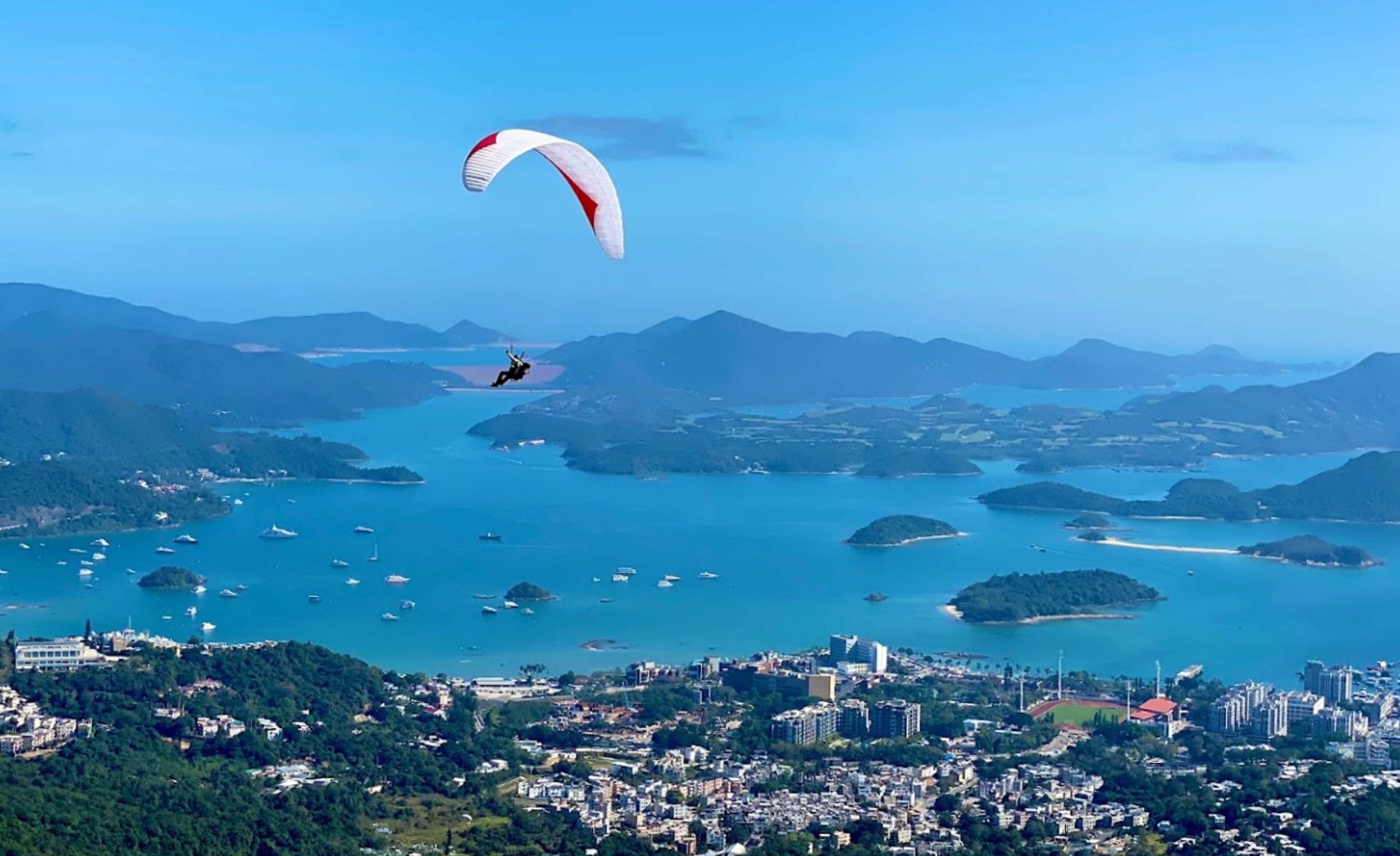 A paraglider landed unconscious on Ma On Shan mountain on Tuesday. Photo: Handout