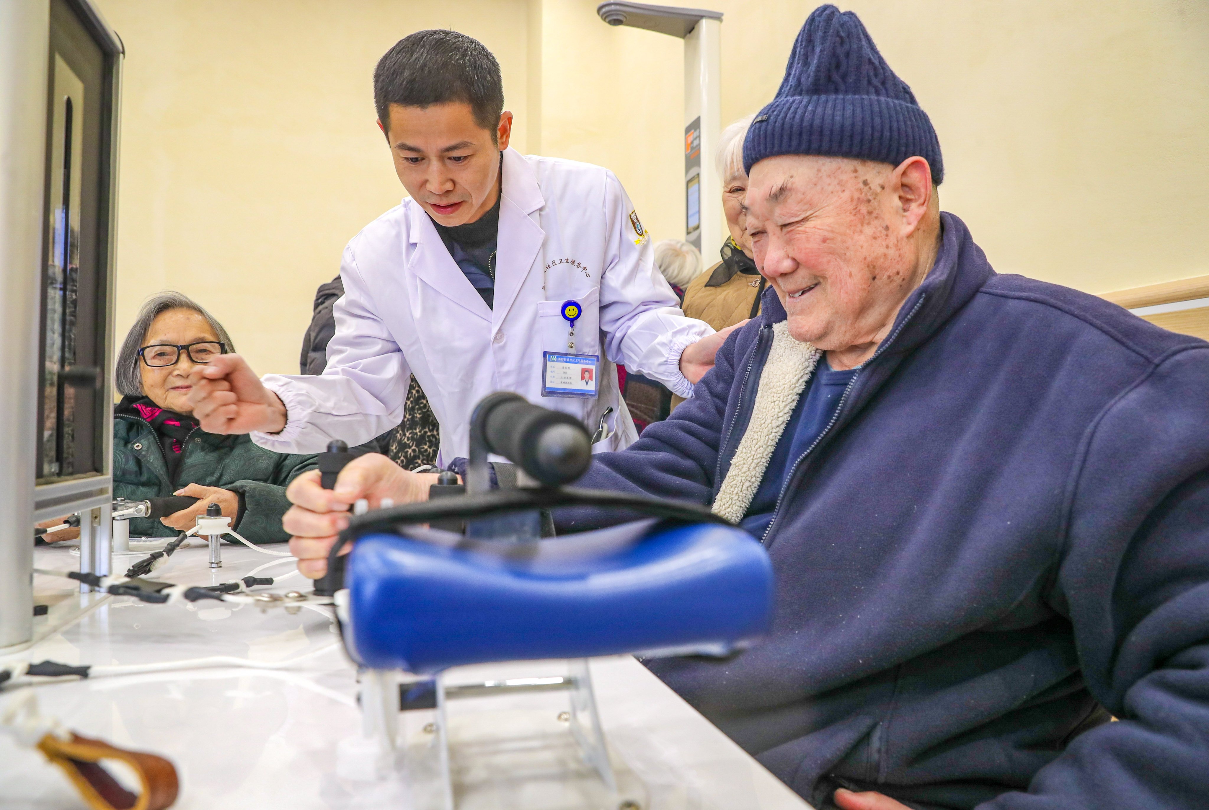 In China’s most affluent cities, basic medical insurance funds have come under rising pressure as the population lives longer and costs increase for the treatment of chronic diseases. Photo: Getty Images