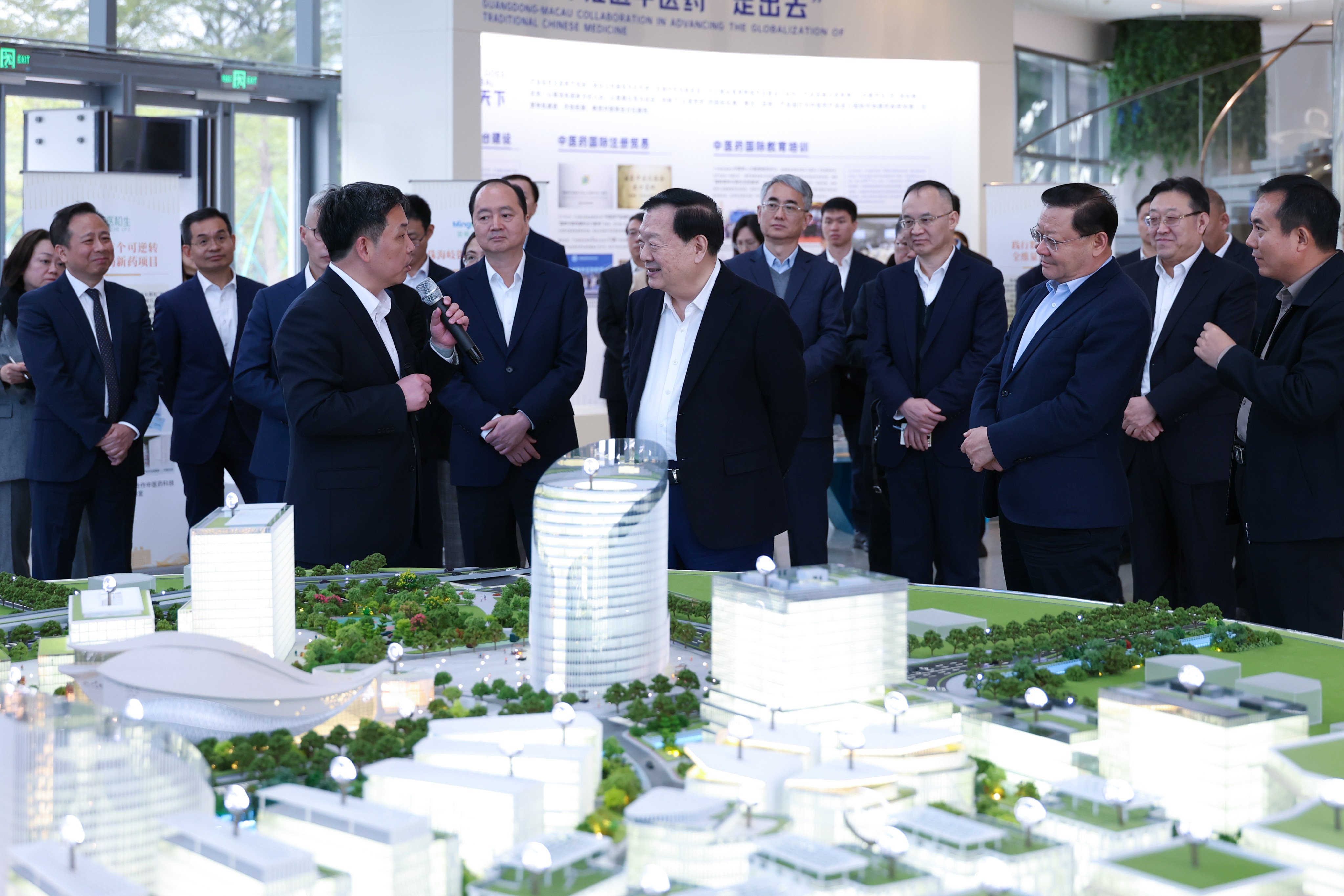 Xia Baolong (centre) inspects Guangdong-Macao Joint Traditional Chinese Medicine Science and Technology Industrial Park in the Hengqin Guangdong-Macao In-depth Cooperation Zone on Friday. Photo: Hong Kong and Macao Affairs Office (HMO)