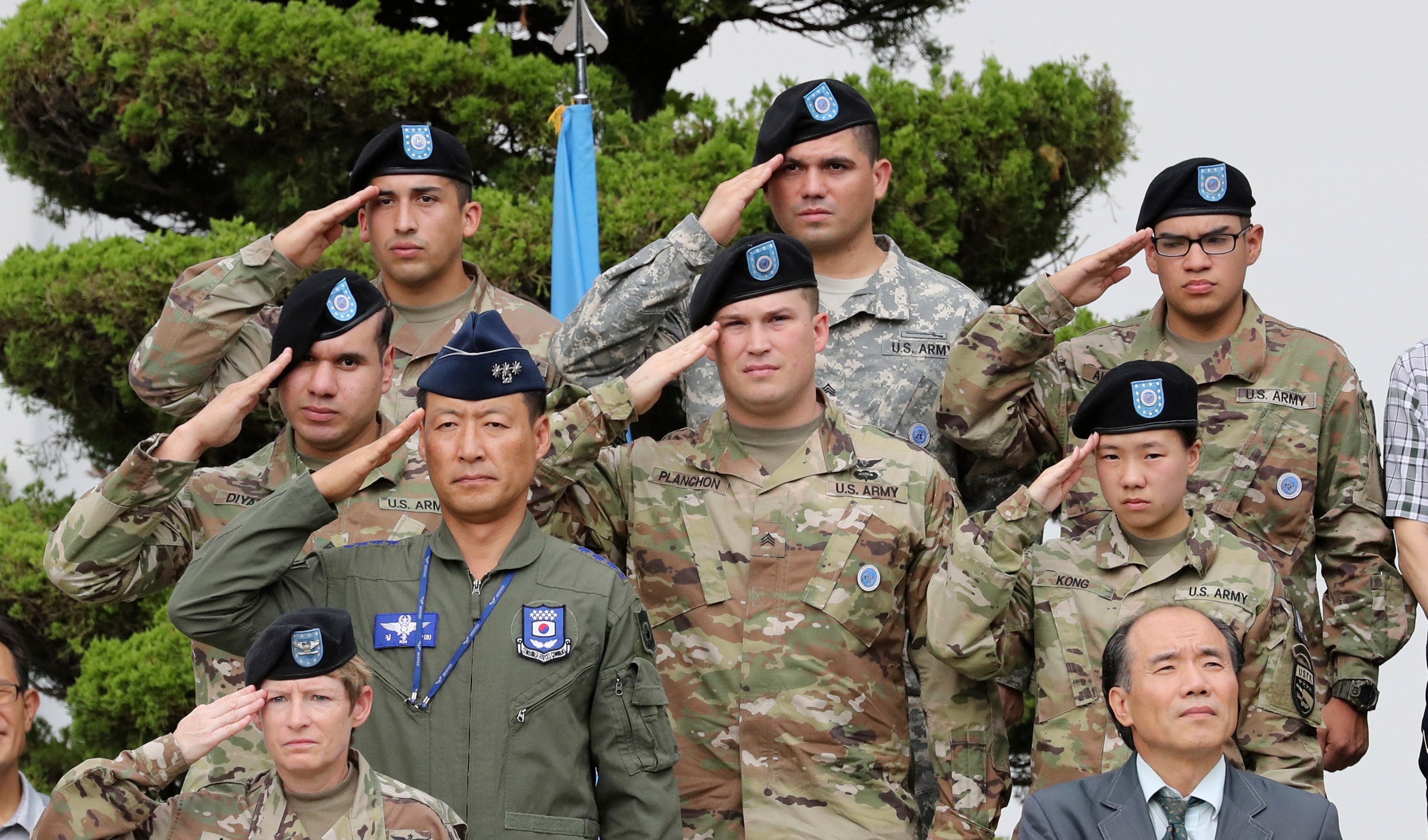 American and South Korean soldiers salute during a change of command and change of responsibility ceremony at a US military base, in Seoul, South Korea, in 2017. Photo: AP