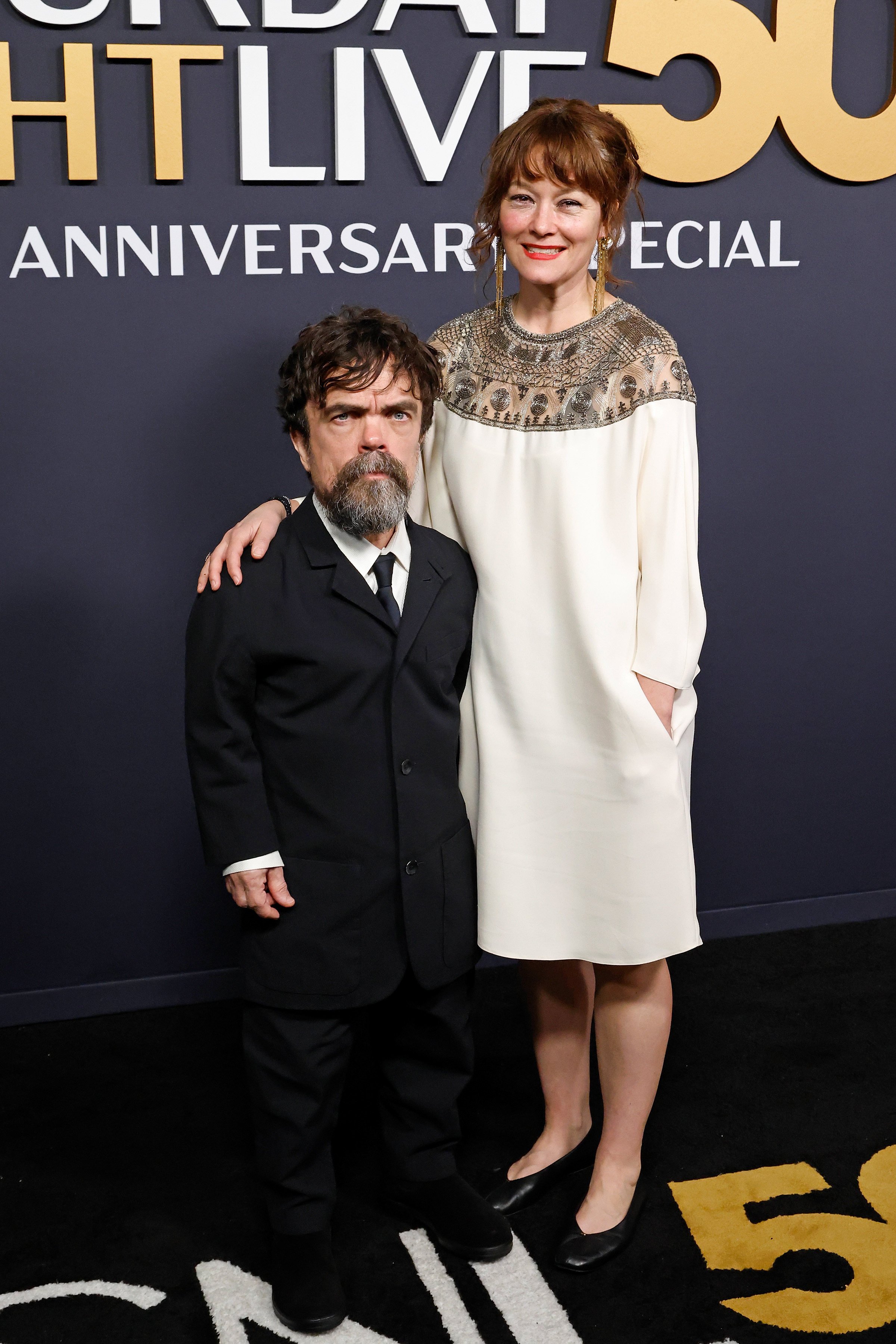 Peter Dinklage and Erica Schmidt glam up for SNL50: The Anniversary Special on February 16, at 30 Rockefeller Center in New York City. Photo: FilmMagic