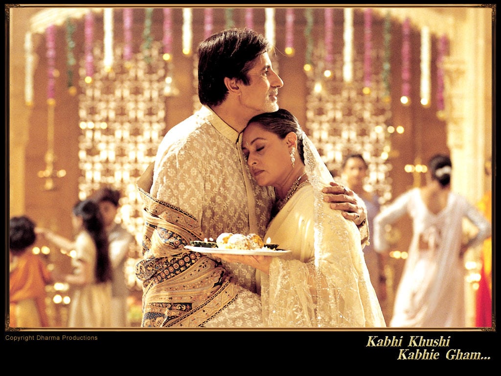 Actors and real-life couple Amitabh Bachchan and Jaya Bachchan in the 2001 film Khabi Khusi Kabhie Gham. Photo: Twitter/SrkianFaizy