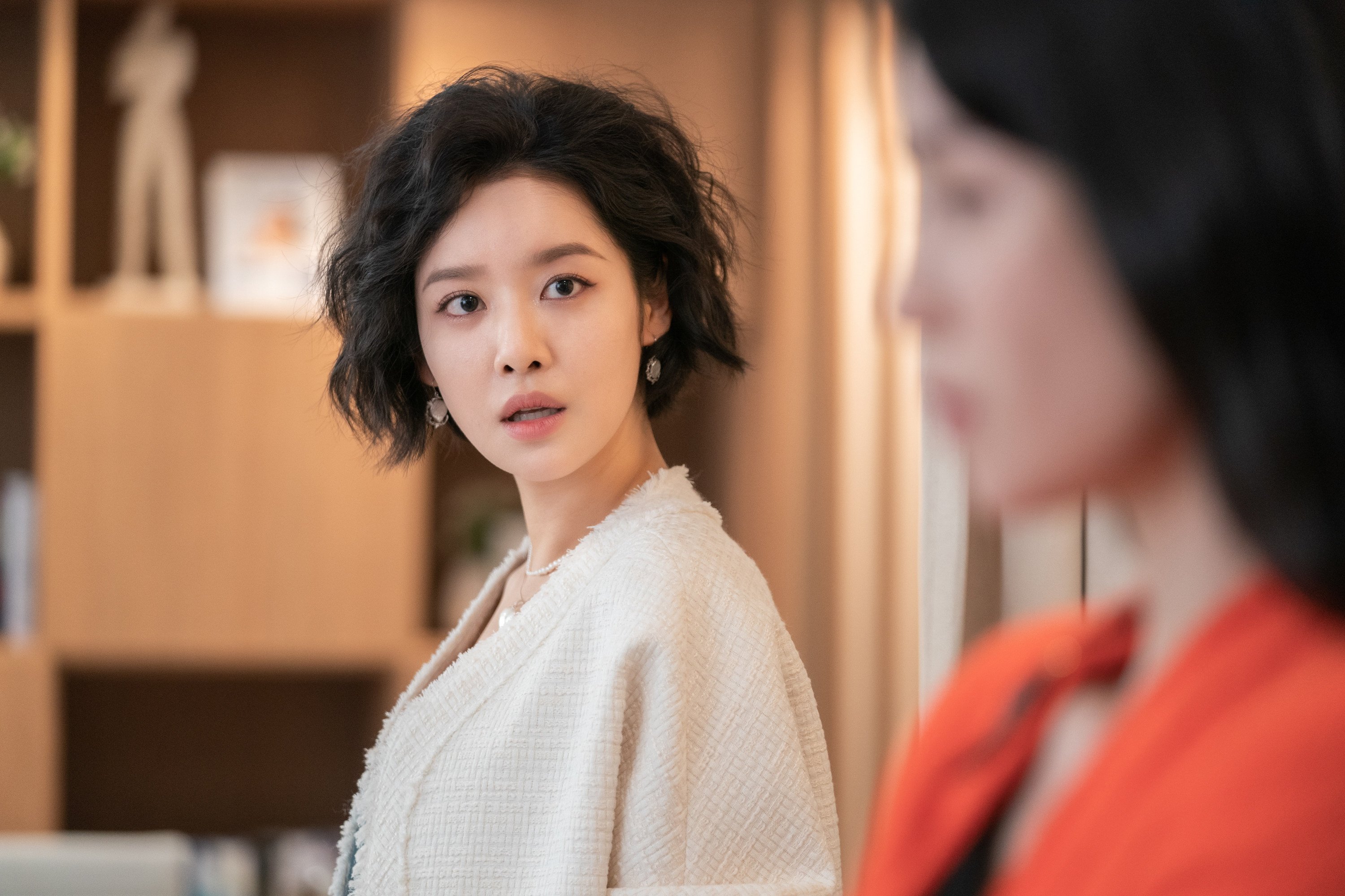 Cha Joo-young as Choi Hye-jeong (left) and Im Ji-yeon as Park Yeon-jin in a still from The Glory. Photo: Graphyoda/ Netflix