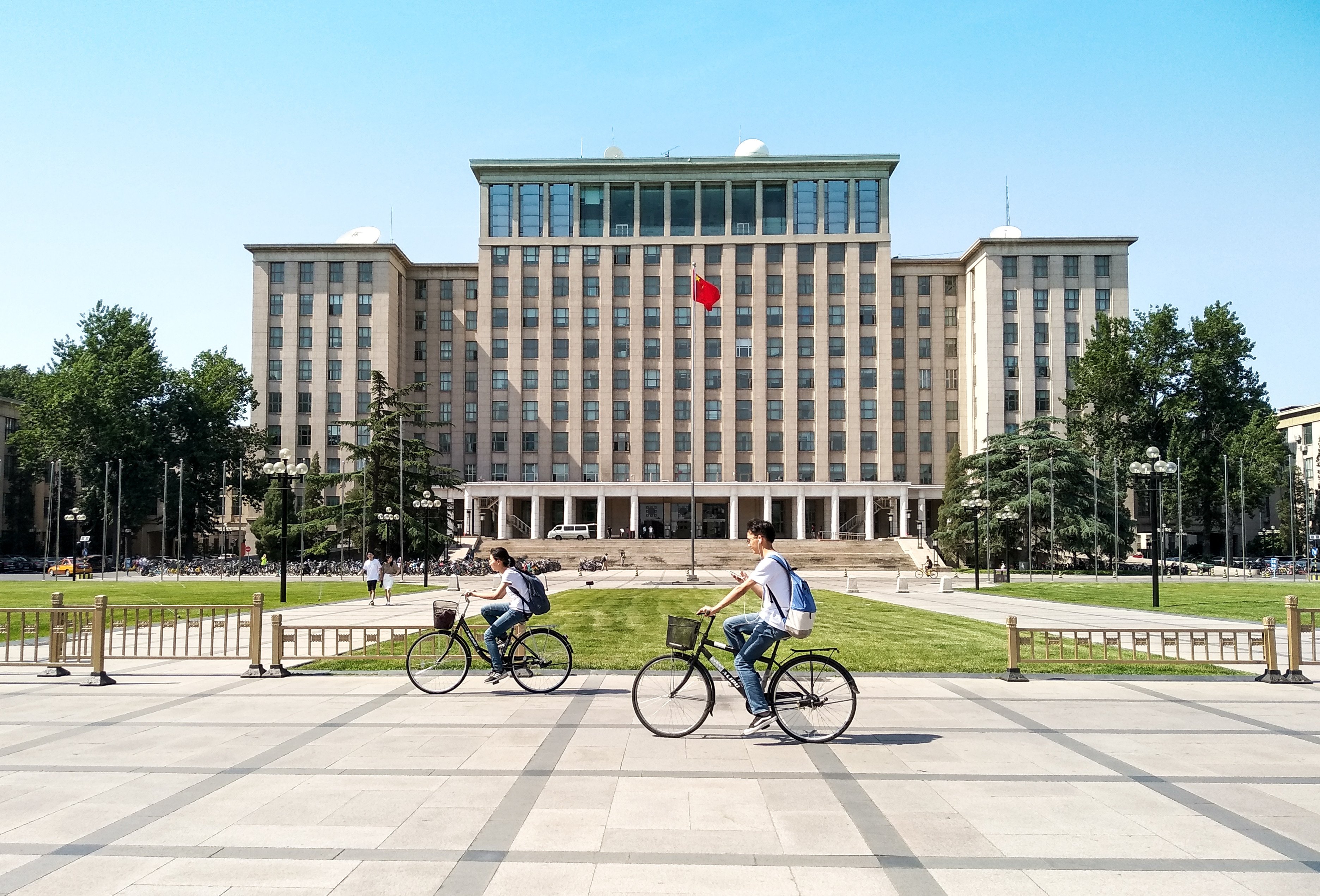 Tsinghua University says it’s using AI-assisted teaching in a pilot programme run across 117 courses. Photo: Shutterstock