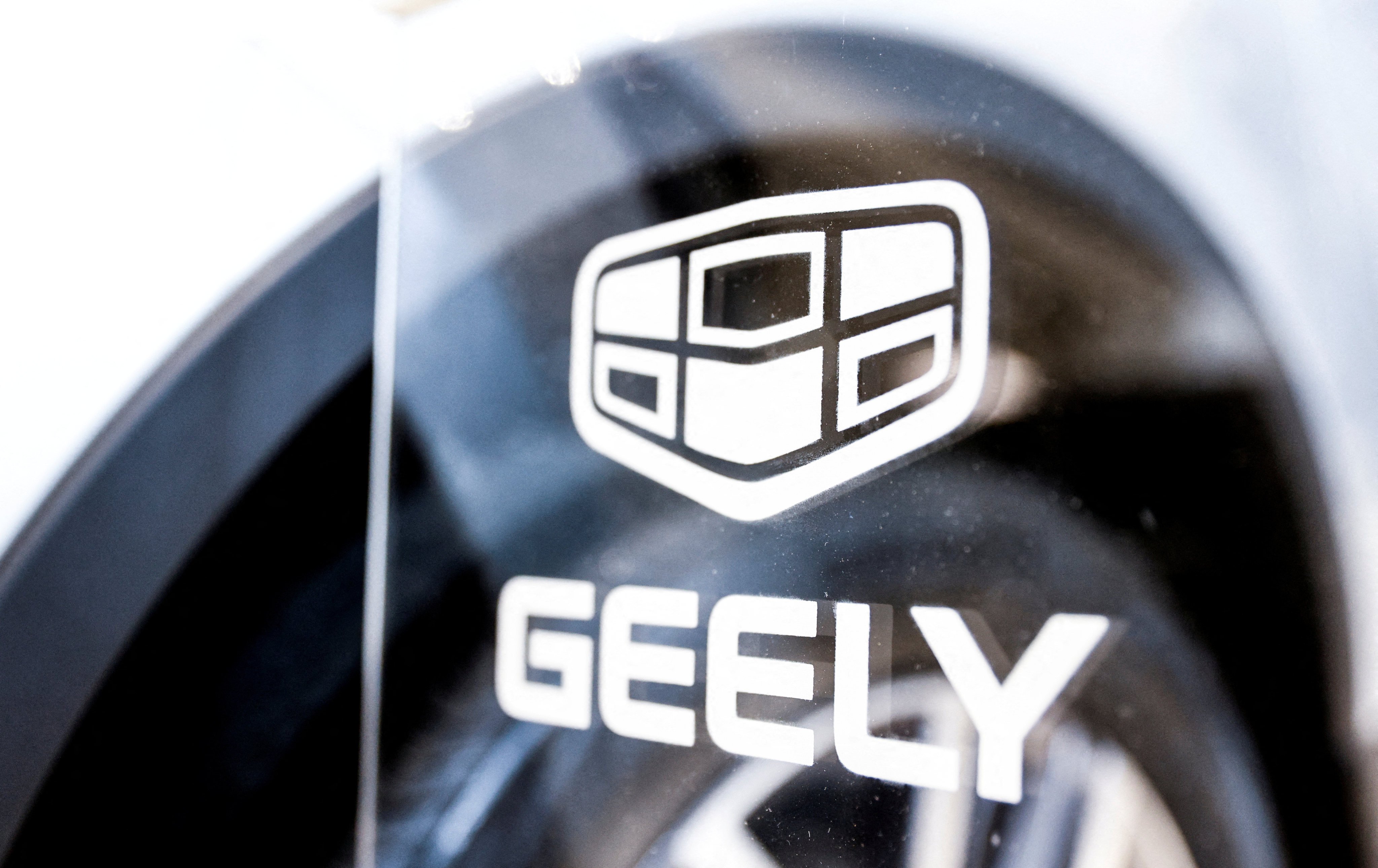 The Geely logo at a dealership in Moscow. Photo: Reuters