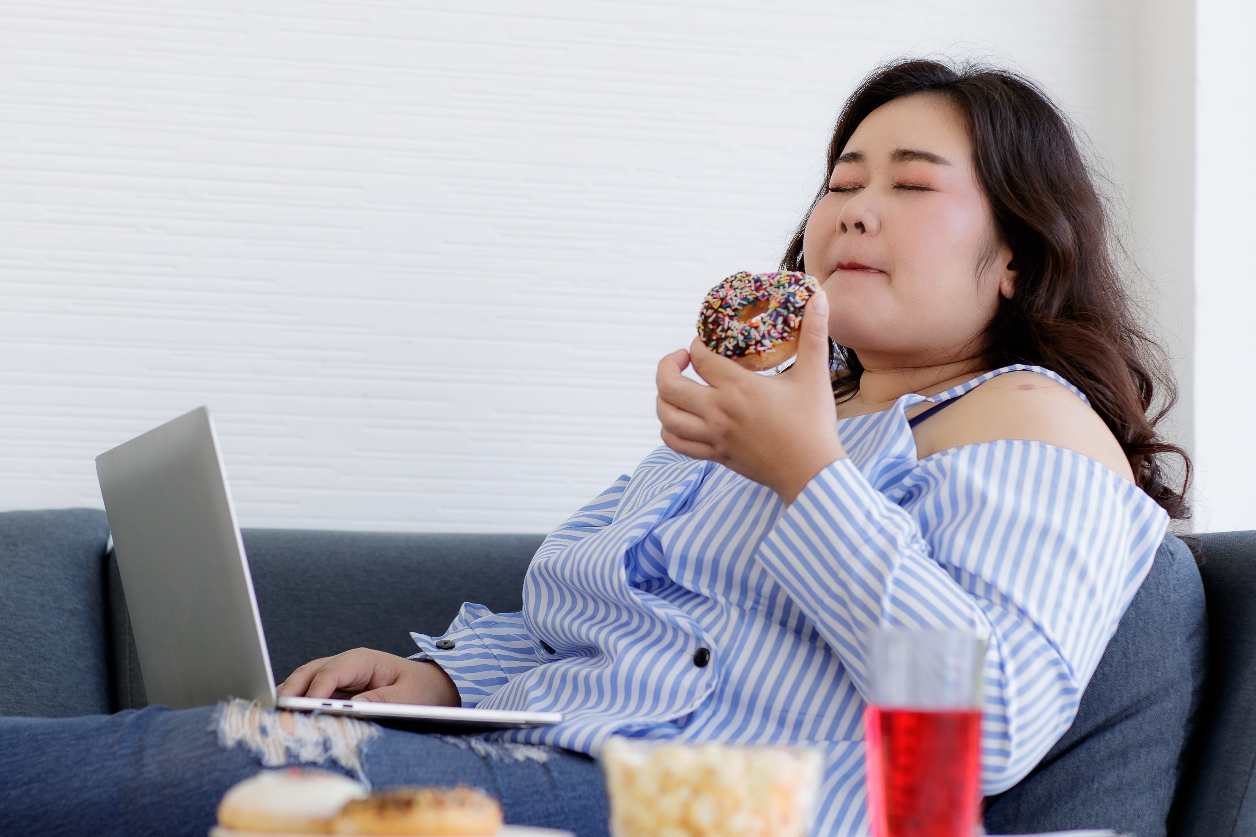 Poor diet and sedentary lifestyles are clearly drivers of the obesity epidemic, researchers say. Without action, the epidemic will grow far worse, they say. Photo: Shutterstock