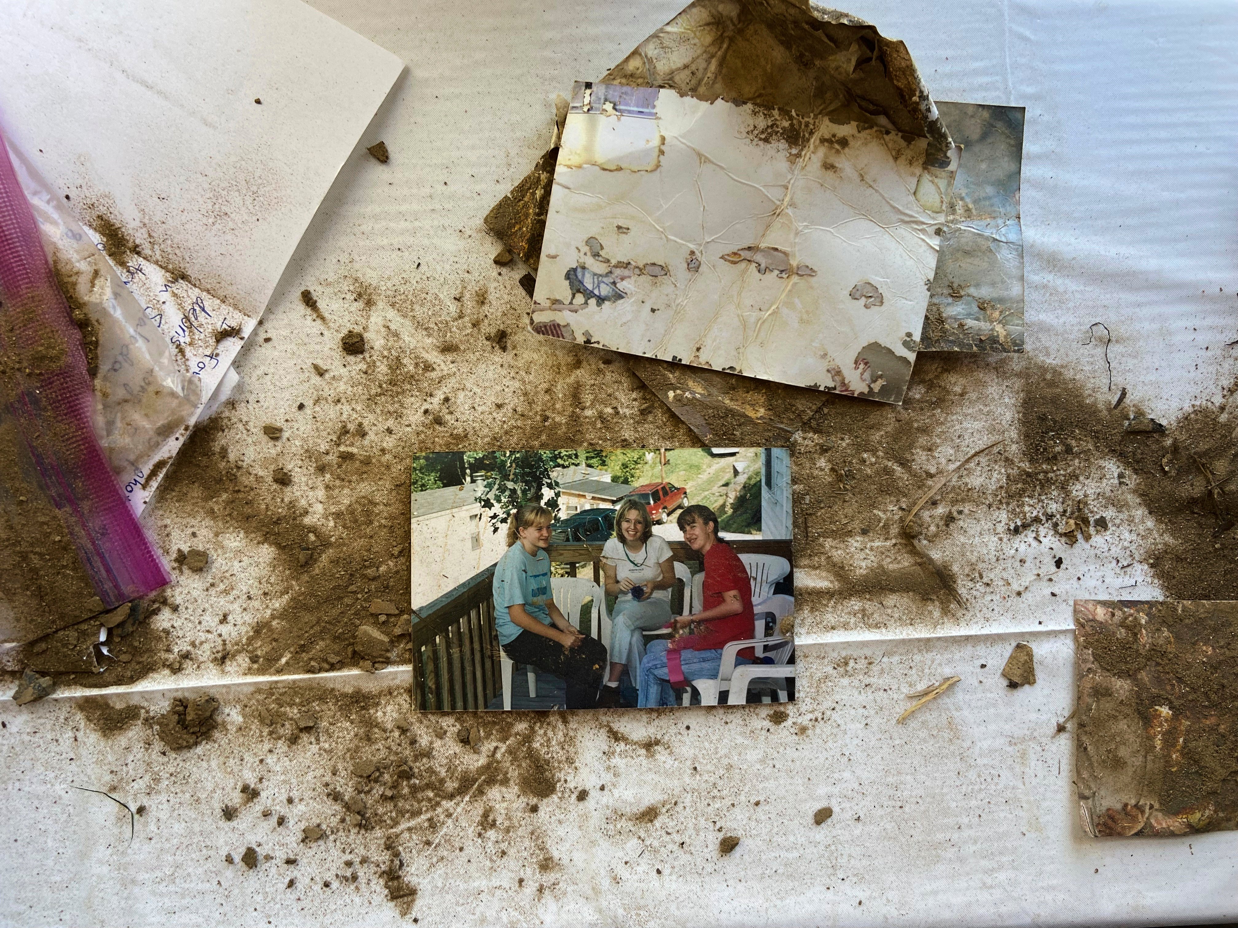 Taylor Schenker has collected more than 500 lost photos, such as the one pictured, and returned at least 70 to residents of Asheville, in the US state of North Carolina, since Hurricane Helene hit the area in September 2024. Photo: Taylor Schenker