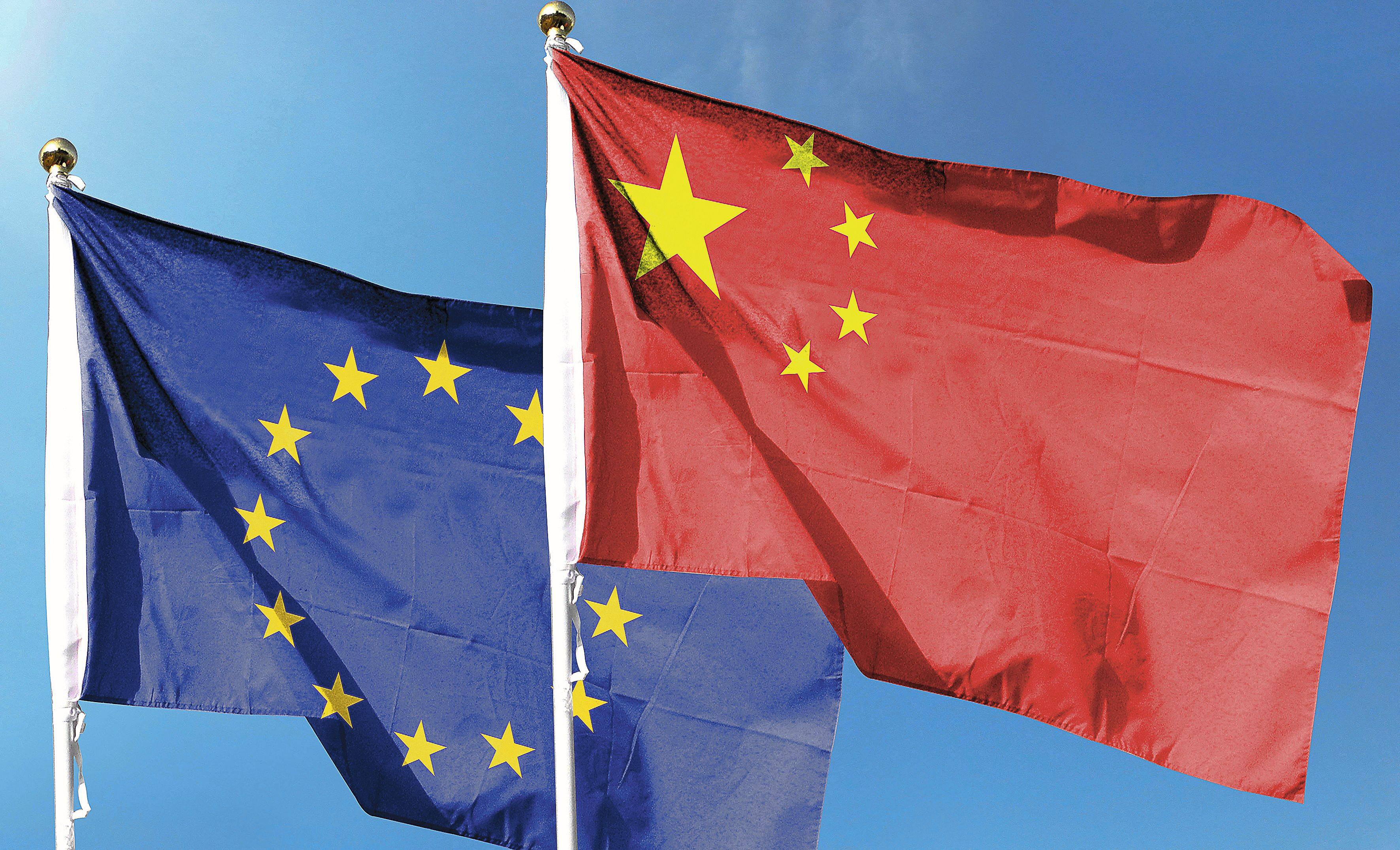 [Shutterstock] China flag and EU flag on cloudy sky. Waving in the sky 2318274787
Stock Photo ID: 2318274787