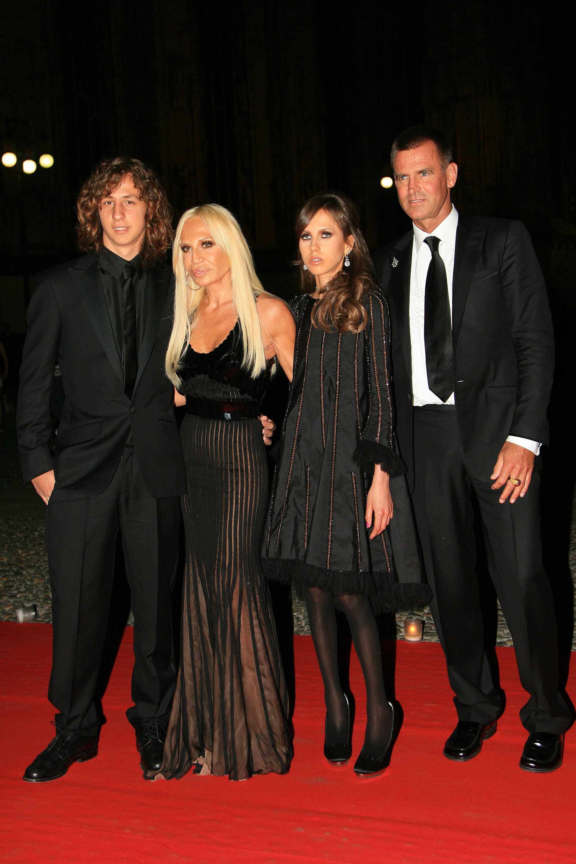 Who are Donatella Versace's children, Allegra and Daniel Versace? The late  Gianni Versace's niece inherited the fashion brand at 18, while her  musician brother inherited his art collection | South China Morning Post, image size:2000x3000