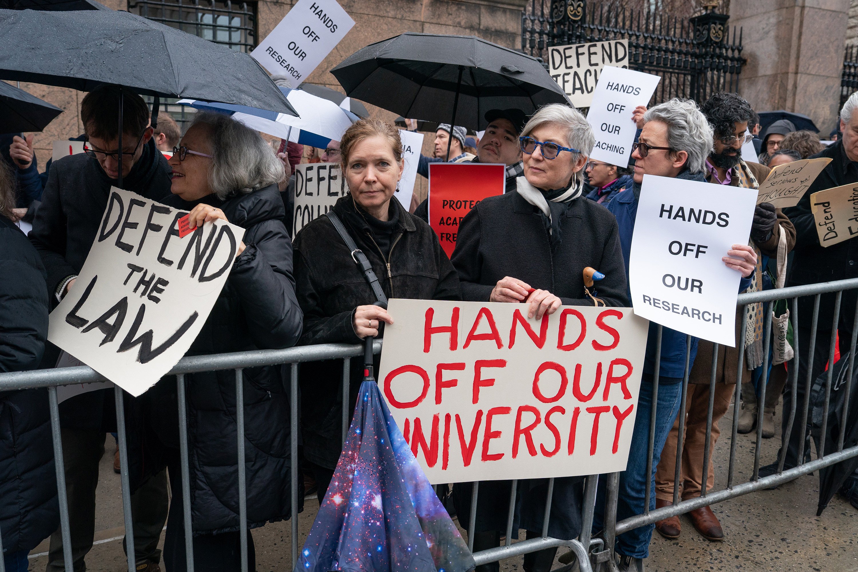 Columbia University students and faculty  protest the university’s concessions to US President Donald Trump. Photo: New York Daily News
