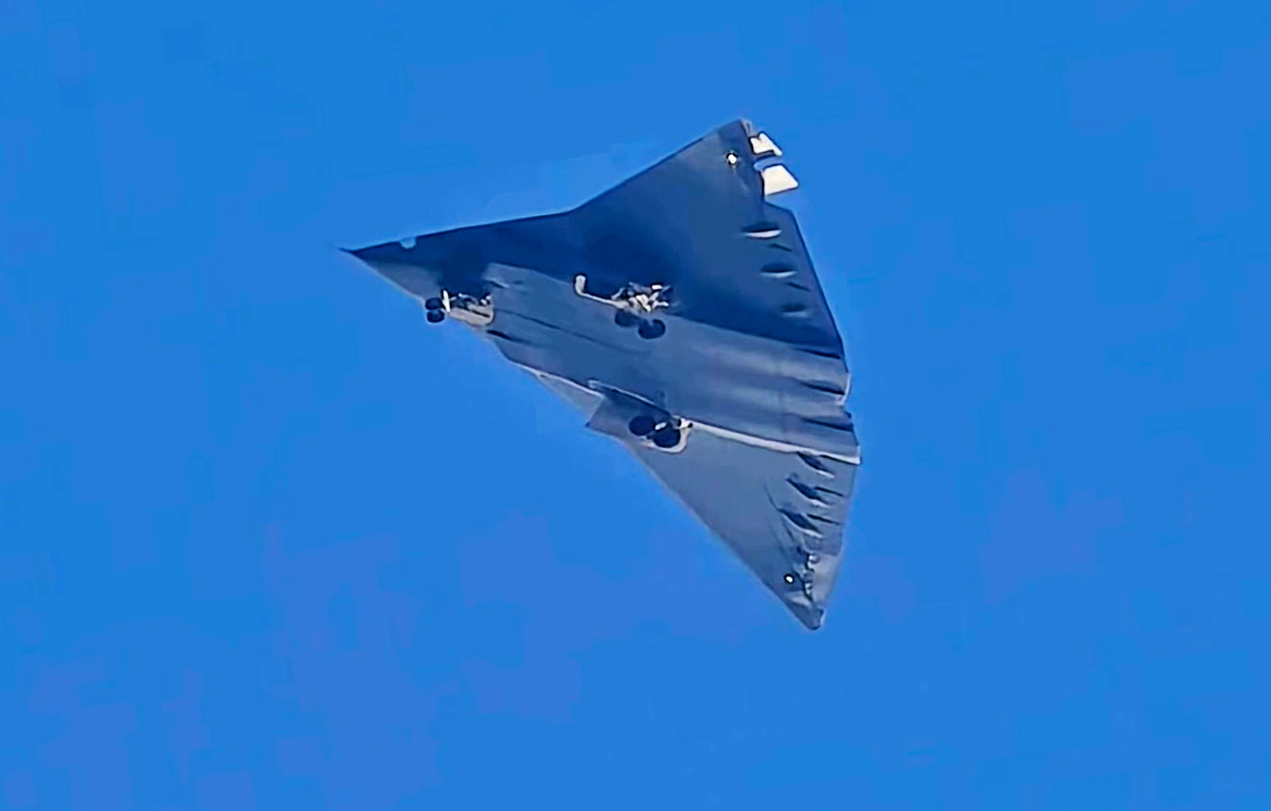 Footage of a J-36 test flight that circulated online. Photo:  X/ 醉美武功