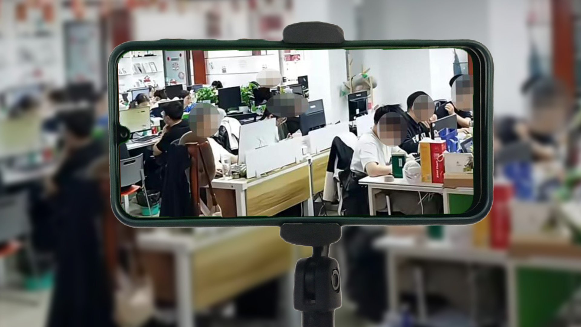 A Chinese internet company is live-streaming its employees at work to enhance customer trust, asserting that the staff endorses this initiative. Photo: SCMP composite/Shutterstock/The Paper