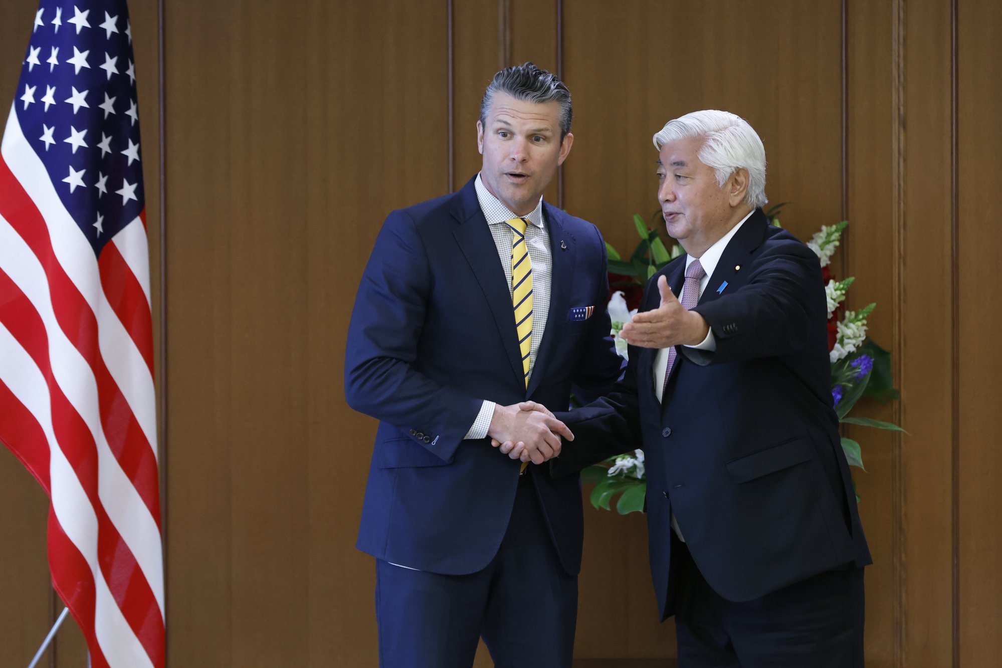 Pete Hegseth (left), US Secretary of Defence, and Gen Nakatani, Japan’s Defence Minister, meet in Tokyo on March 30. Photo: EPA-EFE