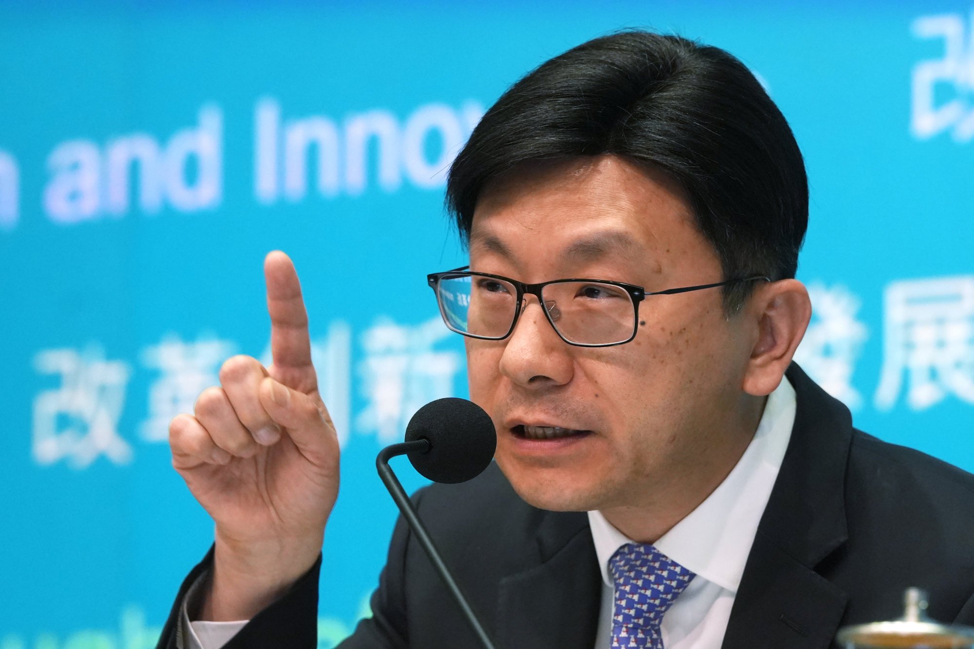 Secretary for Labour and Welfare Chris Sun has said authorities will ensure city jobseekers are given priority in employment. Photo: Sun Yeung