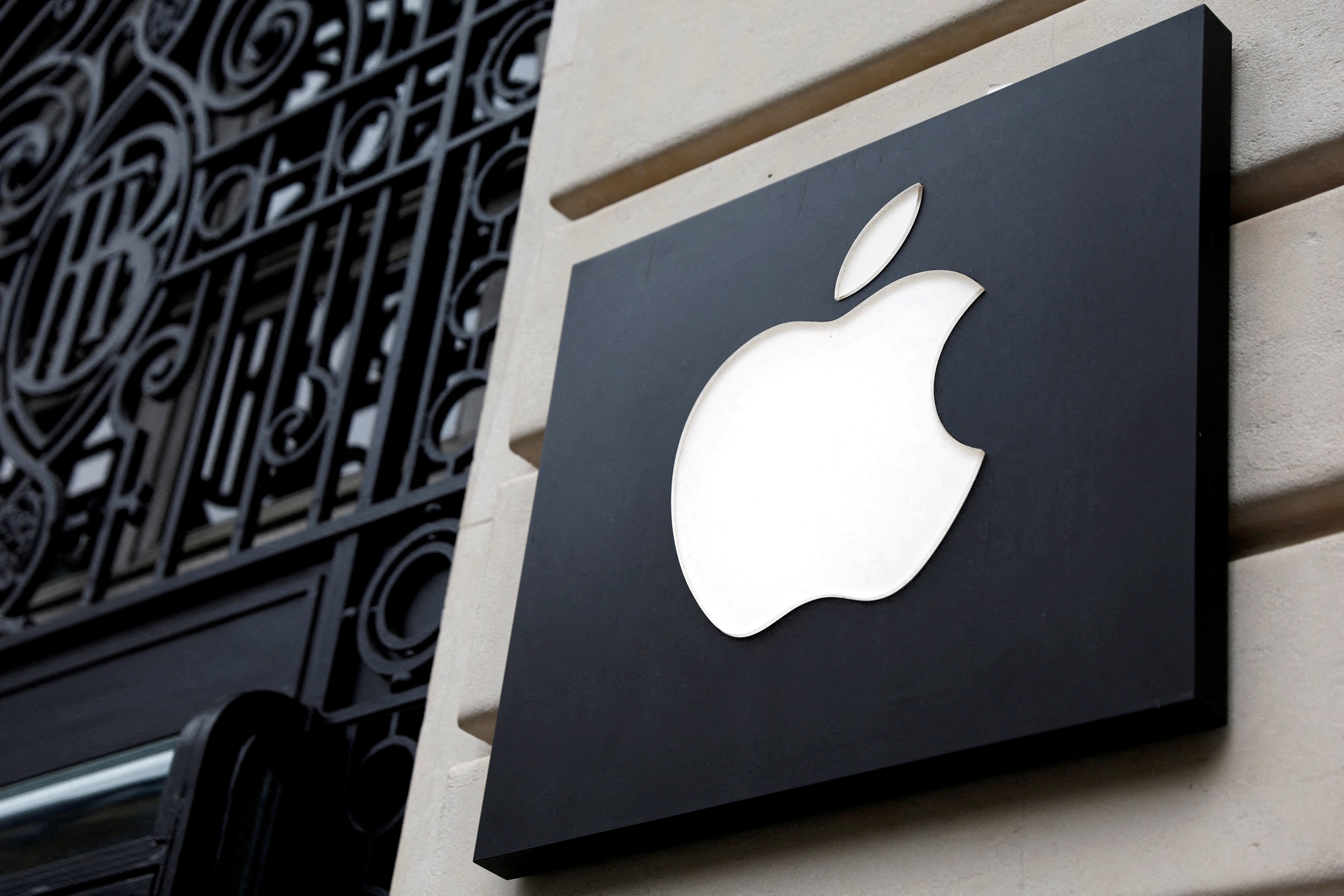 Apple warned of added costs and supply chain disruptions as a result of US tariffs. Photo: Reuters