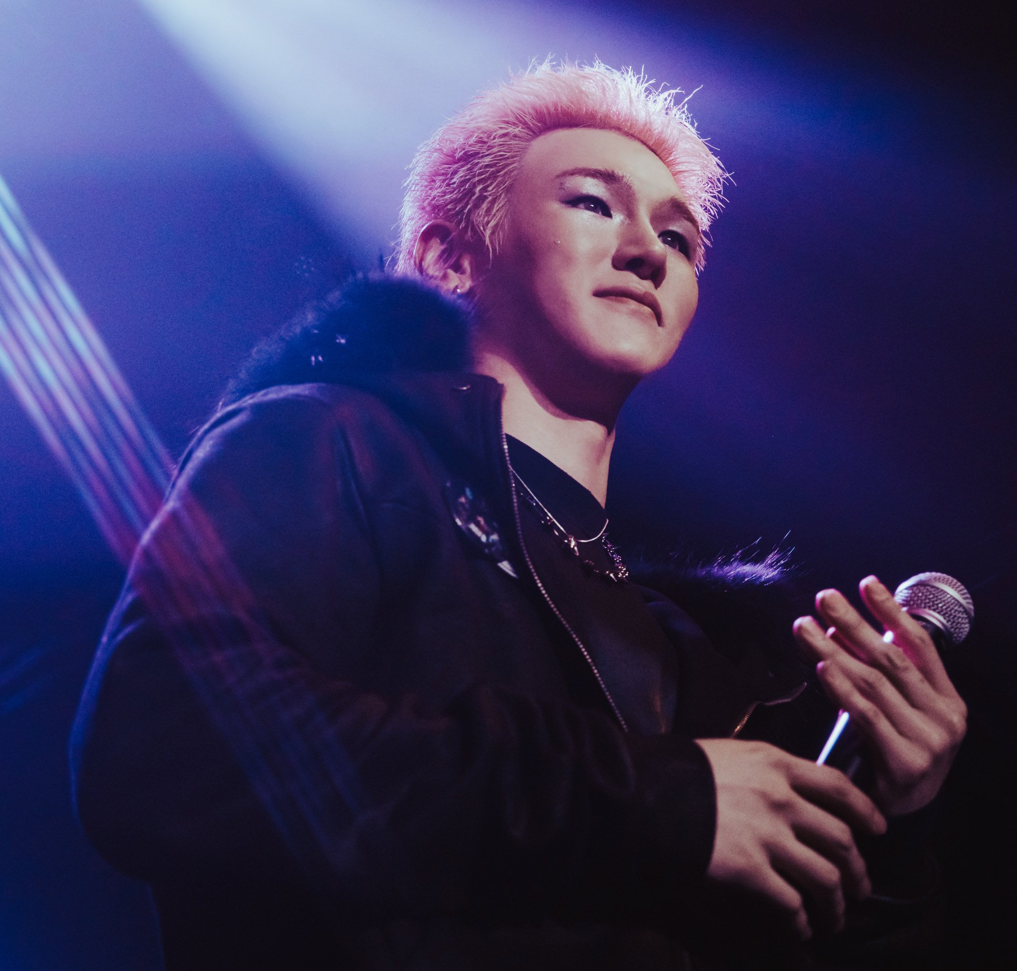 Bain at the April 22 concert in Los Angeles where he came out as gay. Photo: Bluedot Entertainment