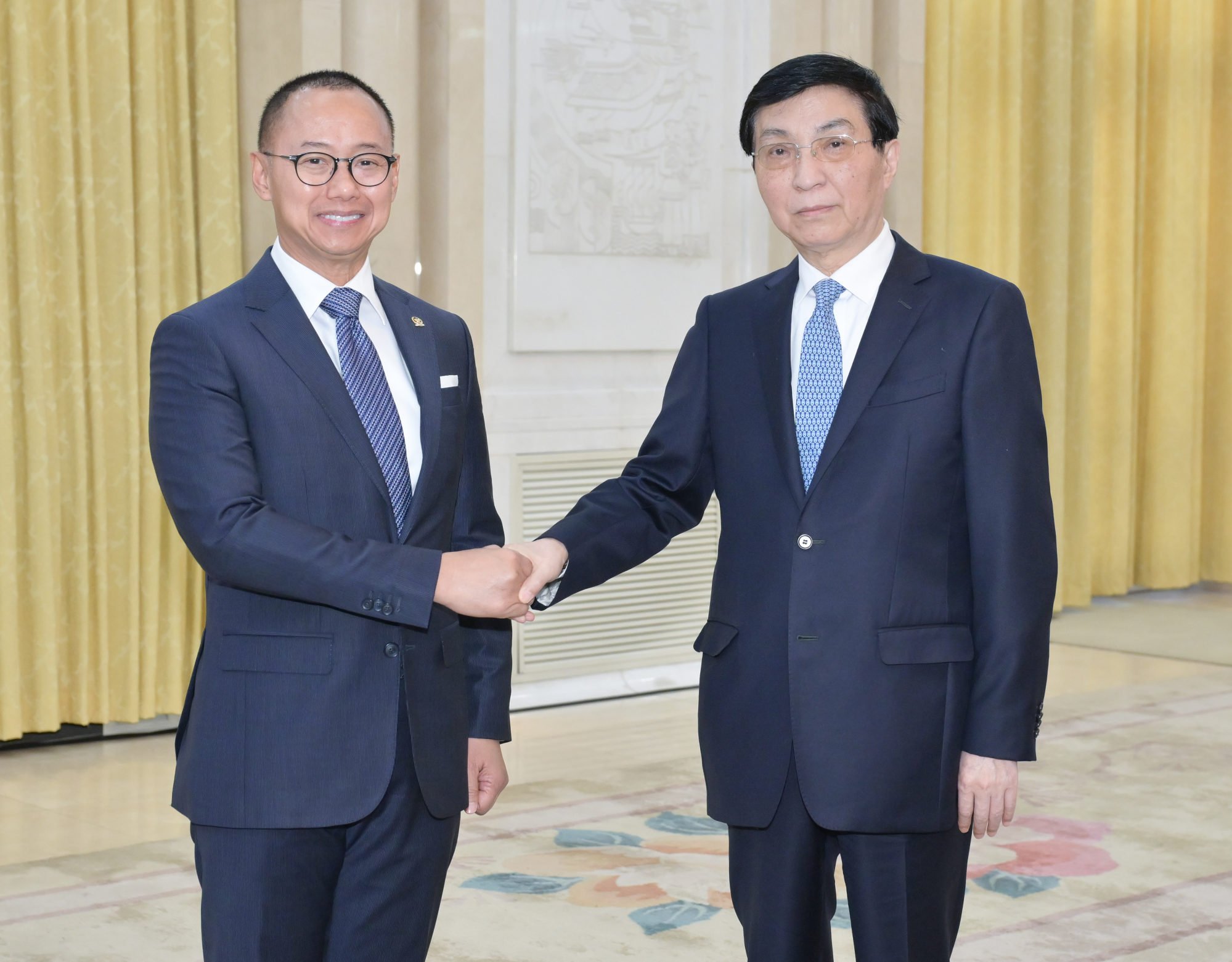 Eddy Soeparno (left), deputy speaker of the People’s Consultative Assembly of Indonesia, shakes hands with Wang Huning, chairman of the National Committee of the Chinese People’s Political Consultative Conference, in Beijing on April 15. Photo: Xinhua Eddy Soeparno (left), deputy speaker of the People’s Consultative Assembly of Indonesia, shakes hands with Wang Huning, chairman of the National Committee of the Chinese People’s Political Consultative Conference, in Beijing on April 15. Photo: Xinhua