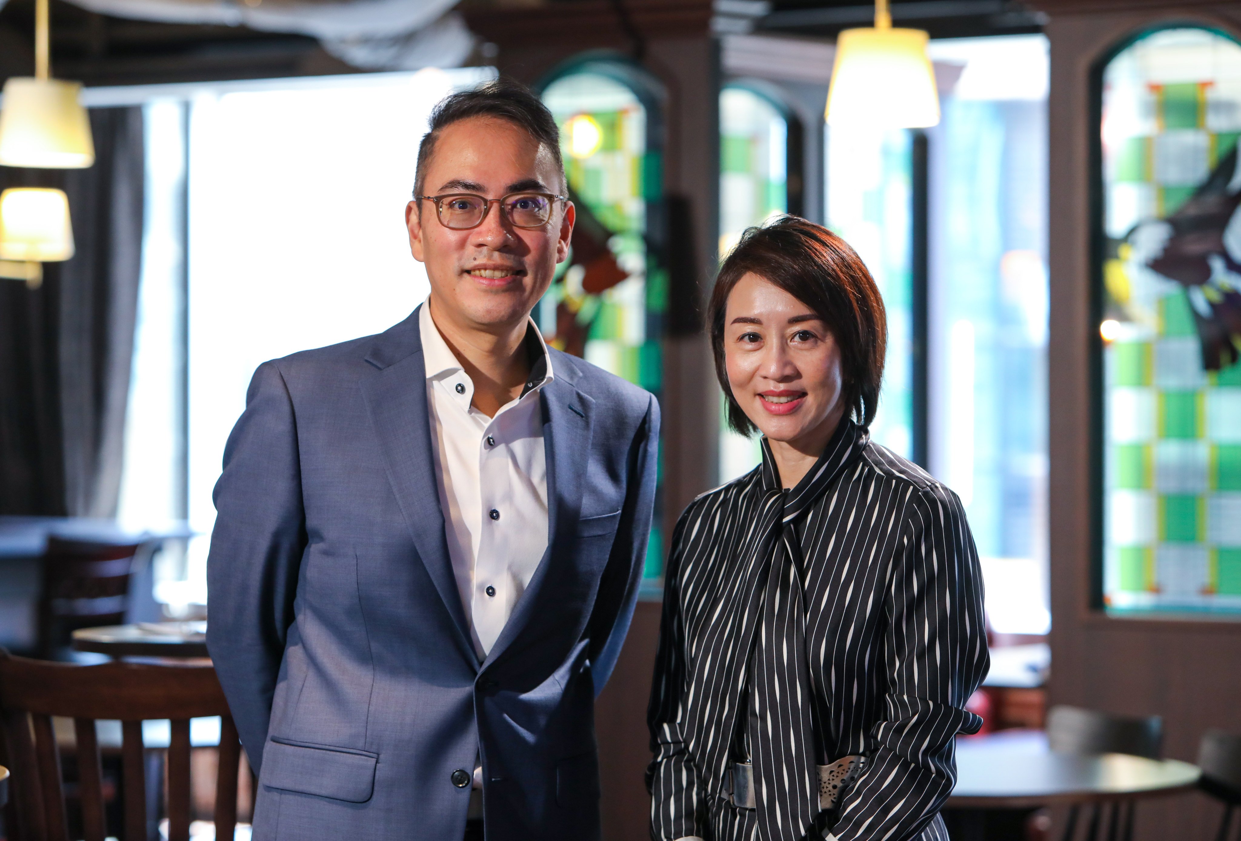 Philip Huang, CEO of Pharus Diagnostics, and Cindy Chow, CEO of the Alibaba Entrepreneurs Fund. Photo: Warton Li