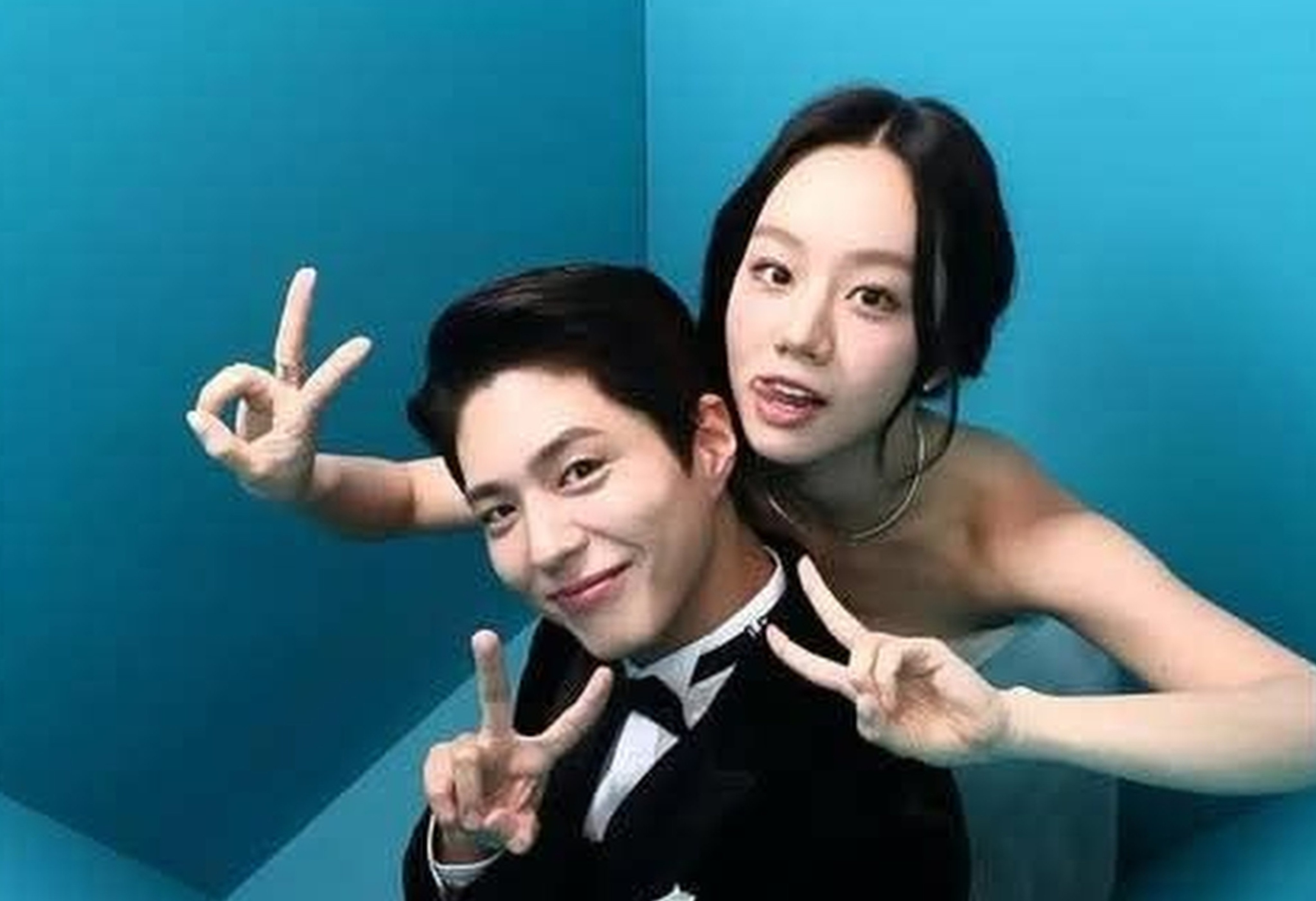 Actors Park Bo-gum and Hyeri are reuniting on Hyeri’s YouTube variety show “Hyell’s Club”, marking their first appearance together since the hit 2015 K-drama Reply 1988. Photo: Instagram/leehye-ri
