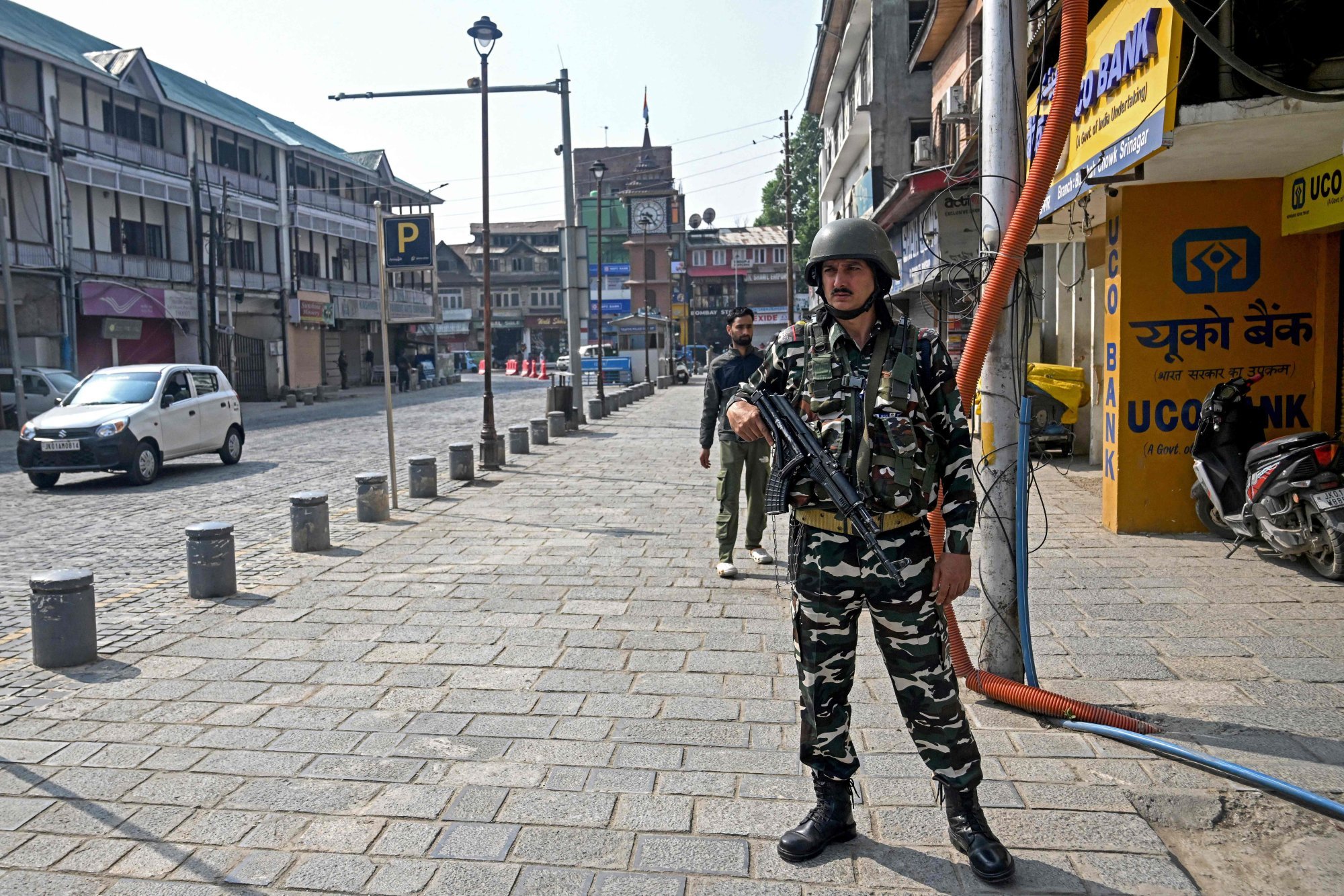 An Indian paramilitary personnel stands near closed shops at Lal Chowk in Srinagar on Thursday. Photo: AFP An Indian paramilitary personnel stands near closed shops at Lal Chowk in Srinagar on Thursday. Photo: AFP