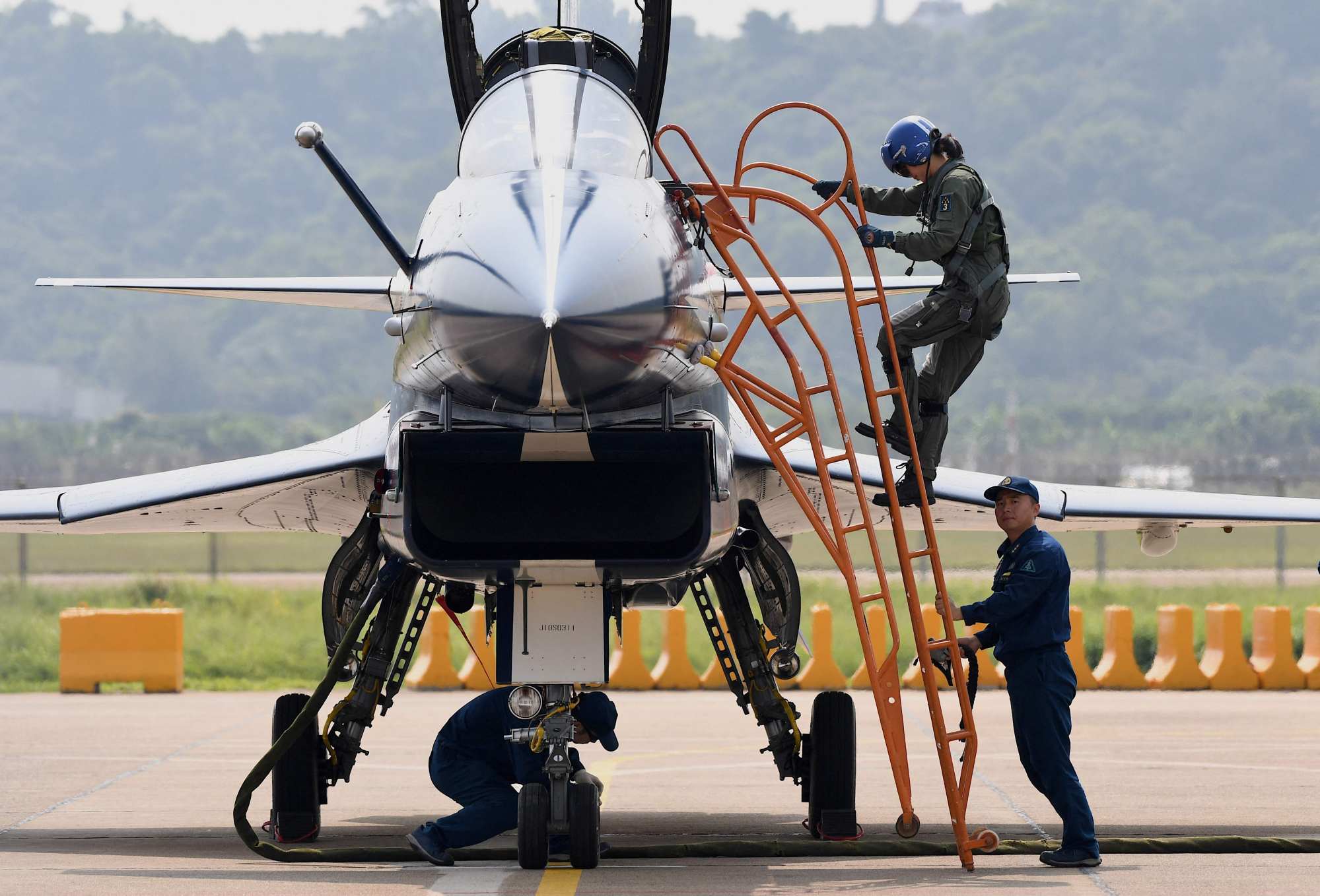 A pilot exits the cockpit of a J-10 aircraft after a flight demonstration programme in Zhuhai, China’s Guangdong province, in 2021. Photo: AFP A pilot exits the cockpit of a J-10 aircraft after a flight demonstration programme in Zhuhai, China’s Guangdong province, in 2021. Photo: AFP