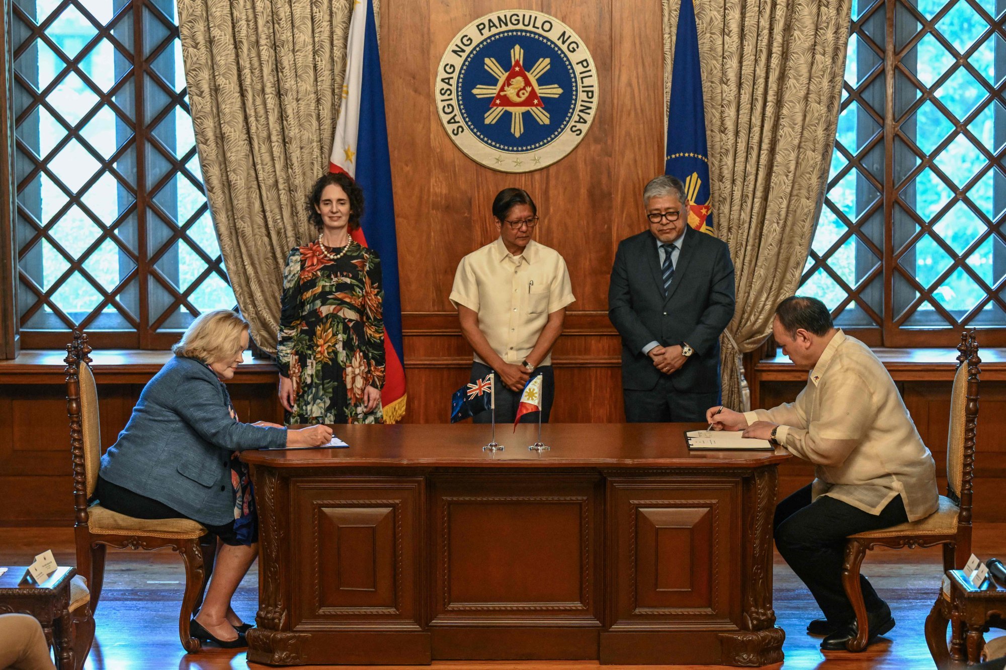 Philippine President Ferdinand Marcos Jnr (centre) looks on during the signing of the Status of Visiting Forces Agreement in Manila on April 30. Photo: AFP Philippine President Ferdinand Marcos Jnr (centre) looks on during the signing of the Status of Visiting Forces Agreement in Manila on April 30. Photo: AFP