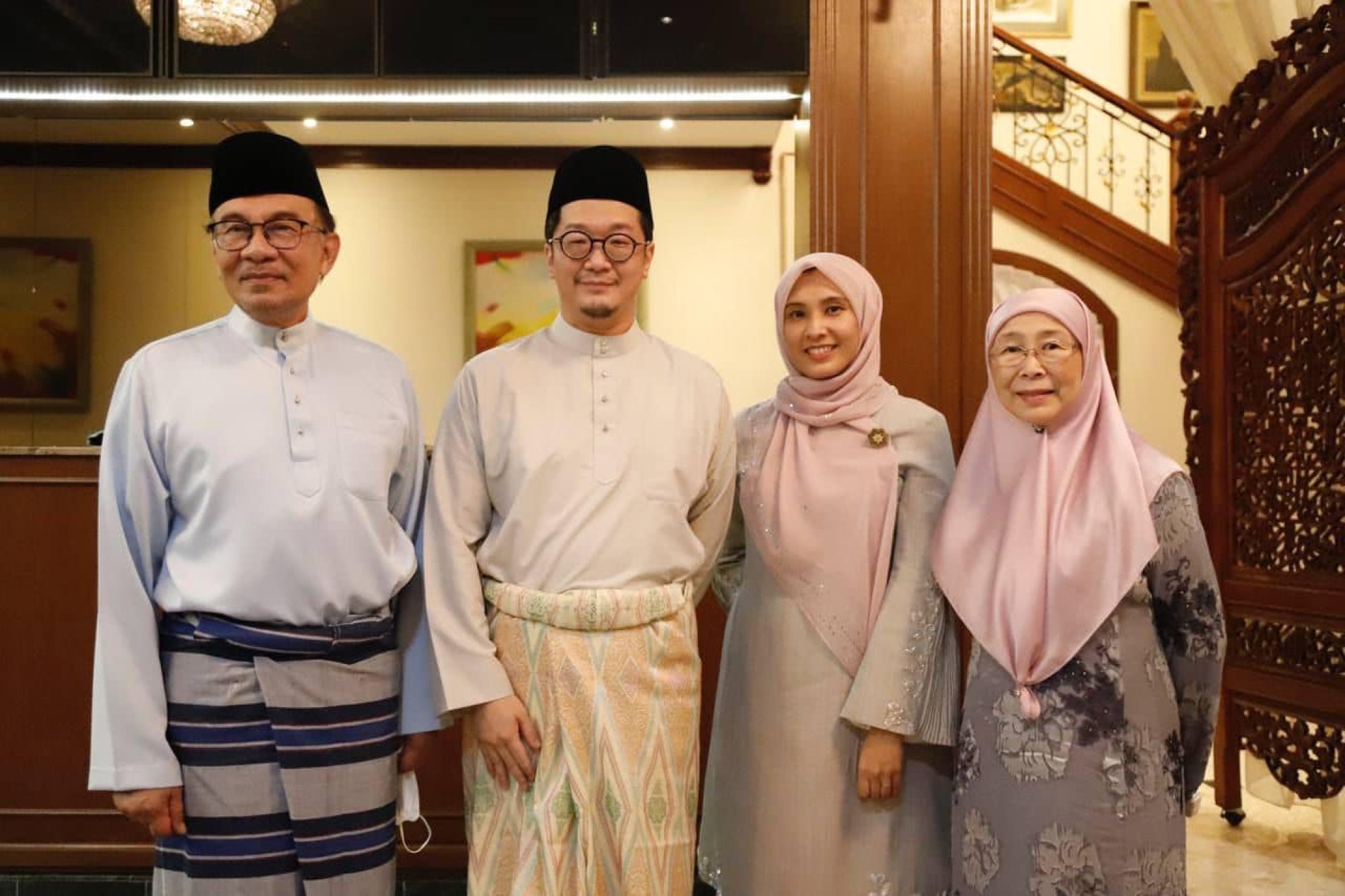 Malaysian Prime Minister Anwar Ibrahim and his wife with their eldest child Nurul Izzah Anwar and son-in-law Yin Shao Loong. Photo: Facebook Malaysian Prime Minister Anwar Ibrahim and his wife with their eldest child Nurul Izzah Anwar and son-in-law Yin Shao Loong. Photo: Facebook